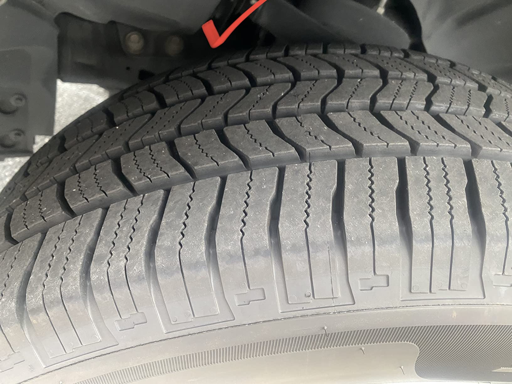 28/mo Finance Starfire Solarus HT AllSeason 275/55R20XL 117H Tire