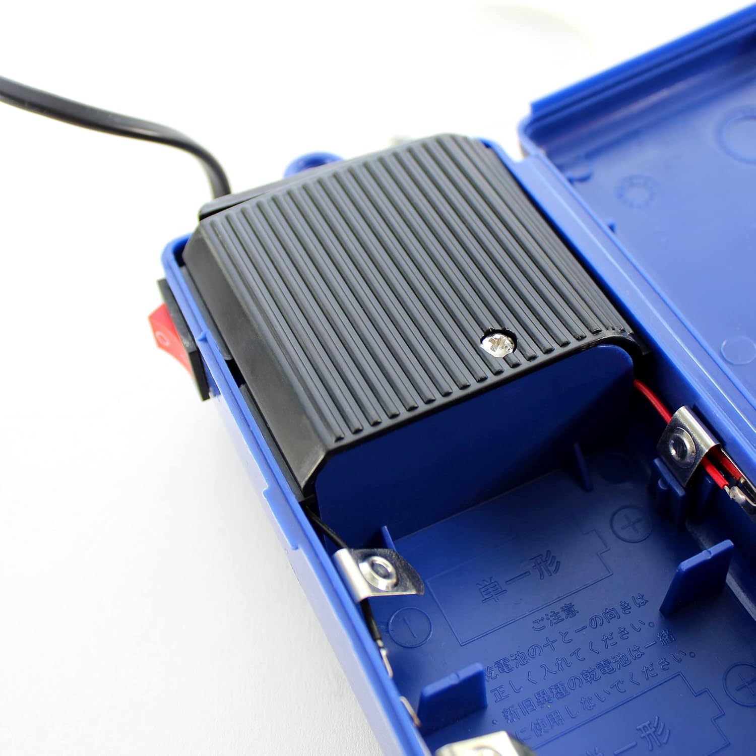 Penn-Plax Silent - Air Aquarium Air Pump - Designed for Emergencies and Power Outages