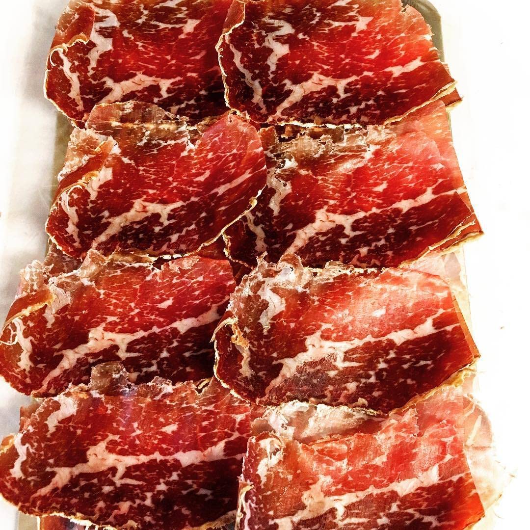 200g Cecina de León, Rinderschinken, geräuchert und 1 Jahr luftgetrocknet geschnitten
