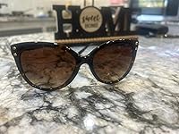 Review Image by Yoselin Mesa Perez Yoselin Mesa Perez