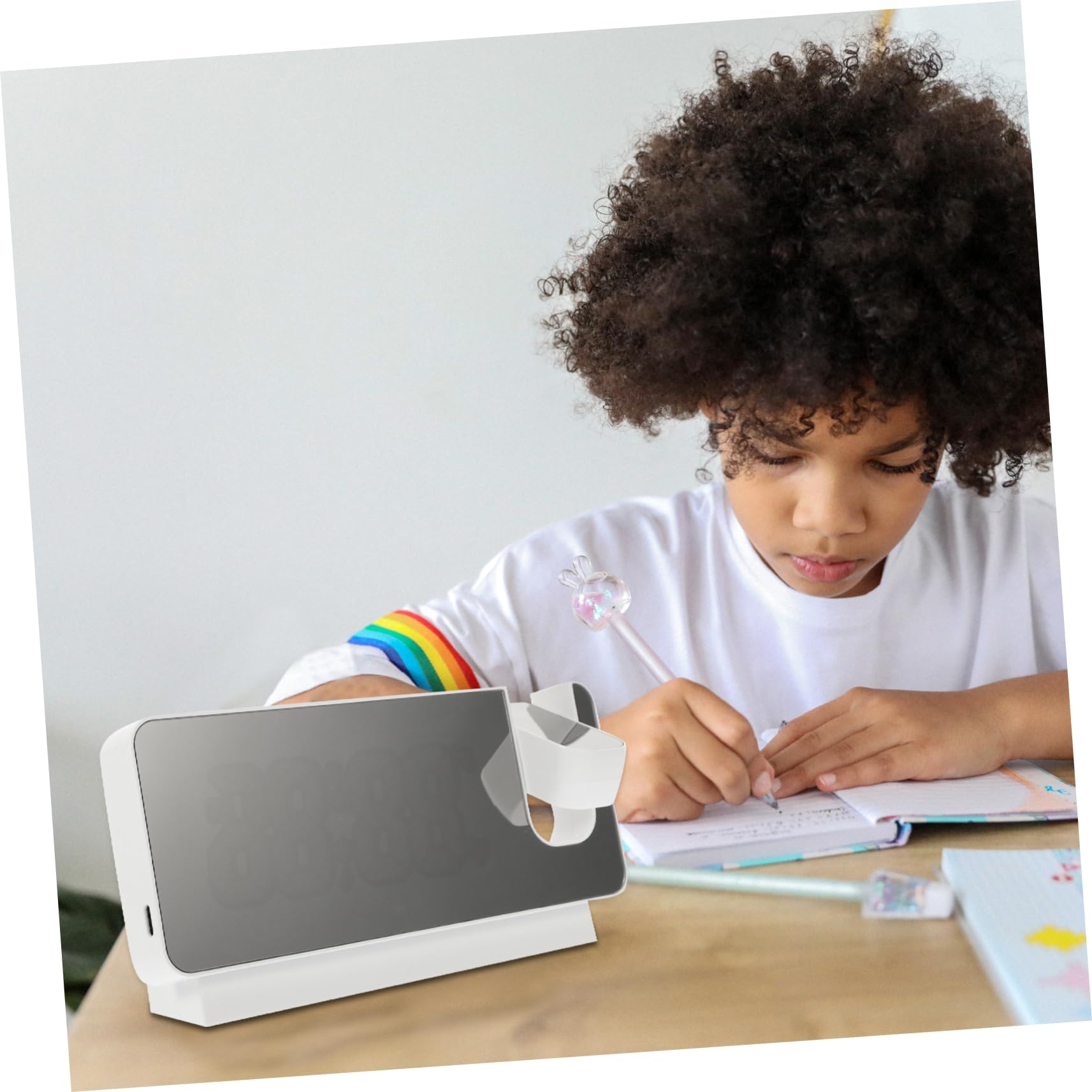 IMIKEYA 2sätze Projektionswecker Mit USB- Digitale Alarmfunktion Und Einstellbarer Helligkeit Für Schlafzimmer Und Geräuschloses Design Nachtlichtfunktion
