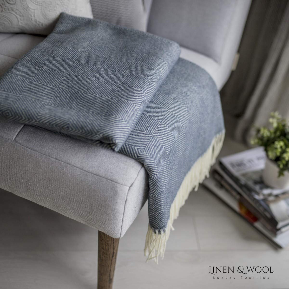 Linen & Cotton Warme Zachte Wollen Deken Woondeken Knuffeldeken Columbus - 100% Nieuw-Zeelandse Wol, Beige Natuurlijk Blauw (140 x 200 cm) Plaid Gooi Sprei Bank Bed Bankdeken Winterdeken Lamswol