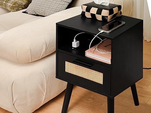 Miniatura 2 de Labcosi Mesita de noche de ratán natural, mesitas de noche de madera negra con estación de carga, mesa auxiliar moderna de mediados de siglo para