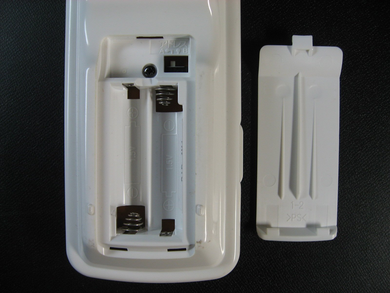 (未使用･未開封品)　日立 エアコンリモコン RAR-4Y1 0pbj0lf Amazon.co.jp: 日立 エアコンリモコン RAR-4Y1 : ホーム＆キッチン