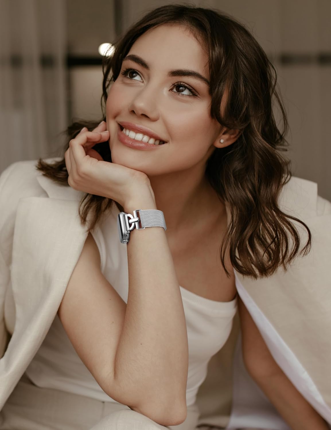 Stainless Steel Magnetic Loop Compatible with Apple Watch Band 38mm 40mm 41mm 42mm Women Metal Mesh D-shaped Clasp Strap for iWatch SE Series 10/9/8/7/6/5/4/3/2/1/Ultra(1/2) Silver - Image 4