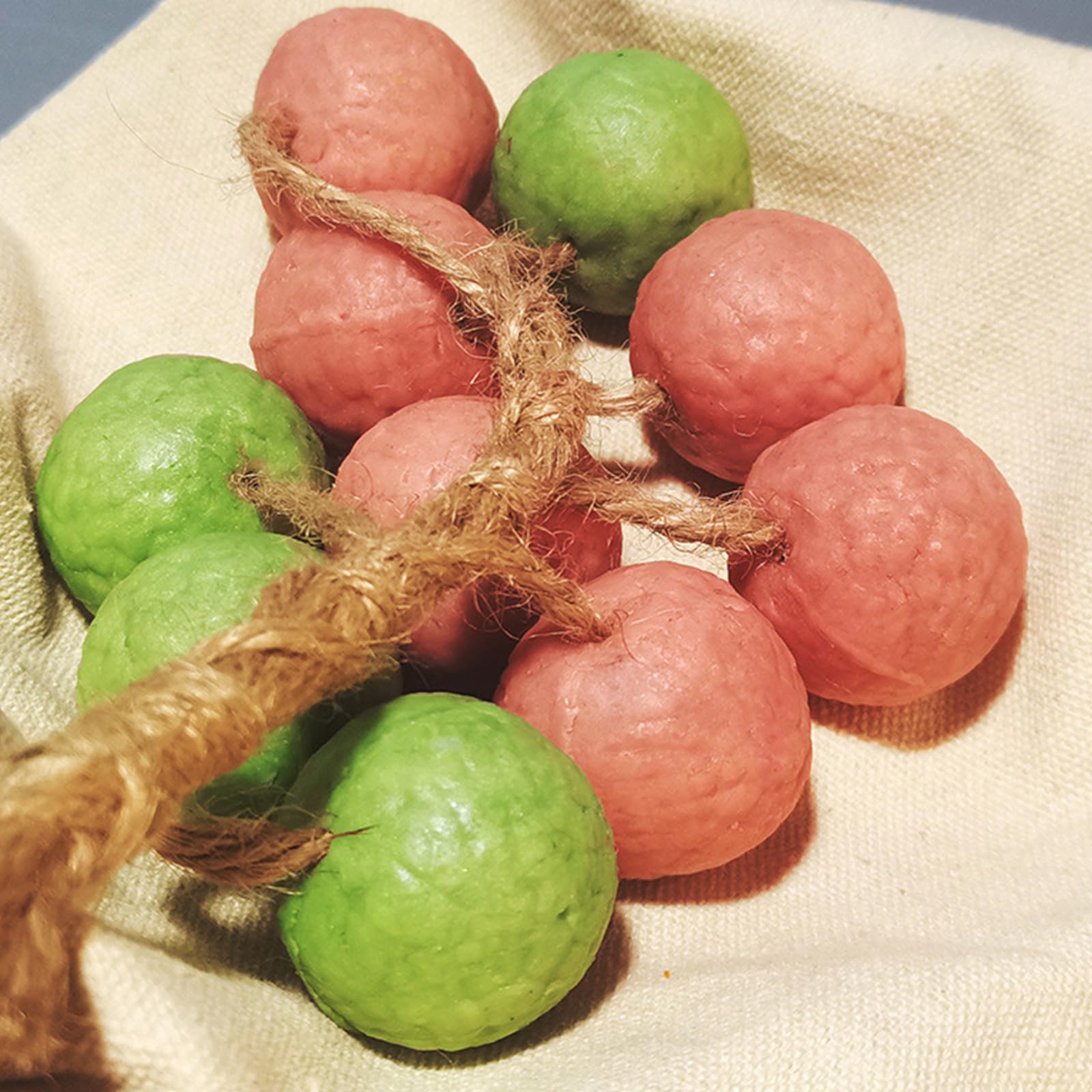 Handgemachte Lychee Seife mit frischen Fruchtextrakten für glatte und feuchtigkeitsspendende Haut Tägliche Anwendung 1 Stück Lychee Entfernungsseife