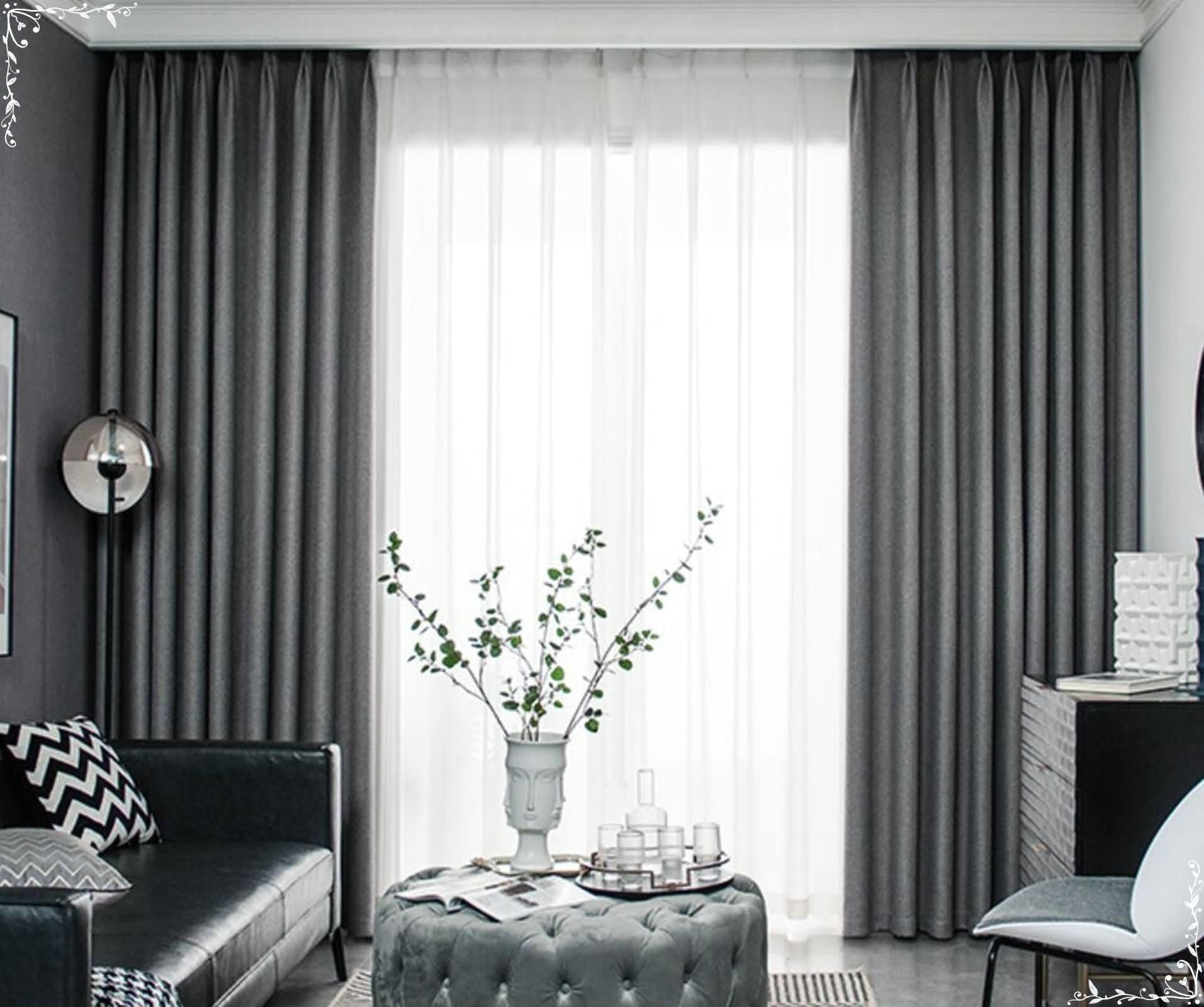 Rideaux de chambre occultants aspect lin pour une ambiance de salon cocooning
