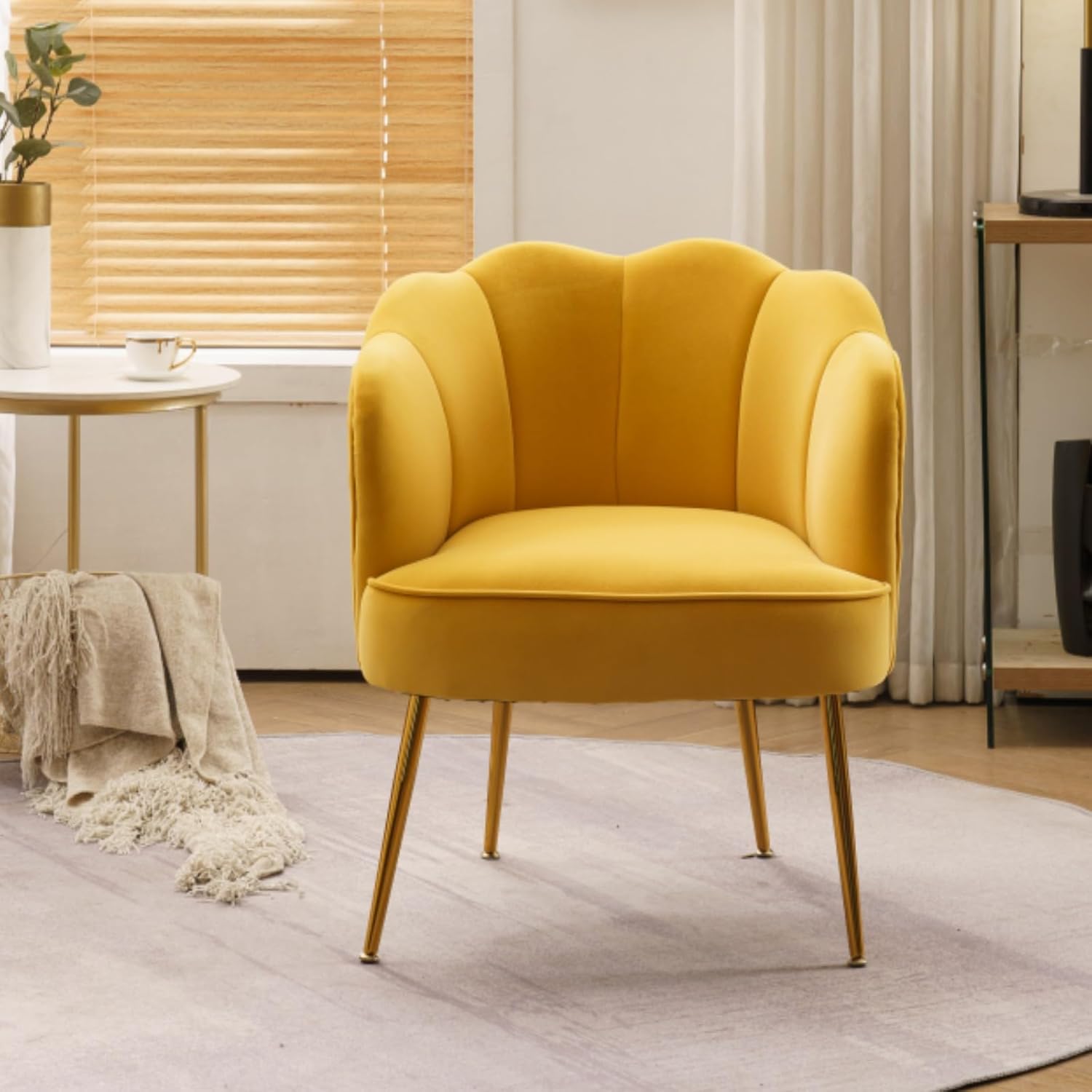 Velvet Accent Chair Modern Armchair with Metal Legs Cozy and Soft Upholstered Living Room Chair Accent Chair for Living Room Bedroom (Yellow)