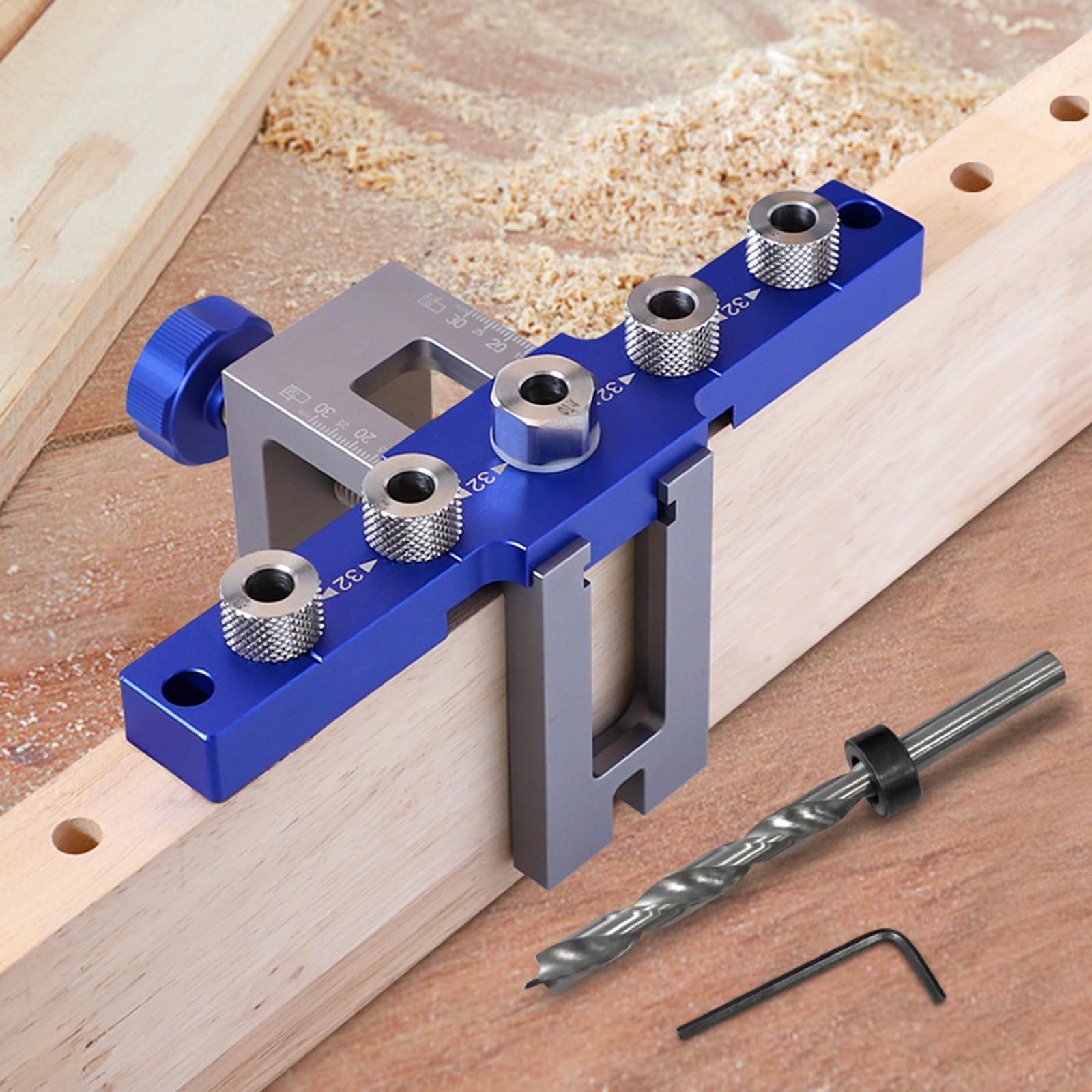 HITOMEN Dübelvorrichtungs-Set Mit 3 Bohrbuchsen – Verstellbar Für Präzise Holzdübelungen | Inkl. 6, 8, 10 Mm Bohrern