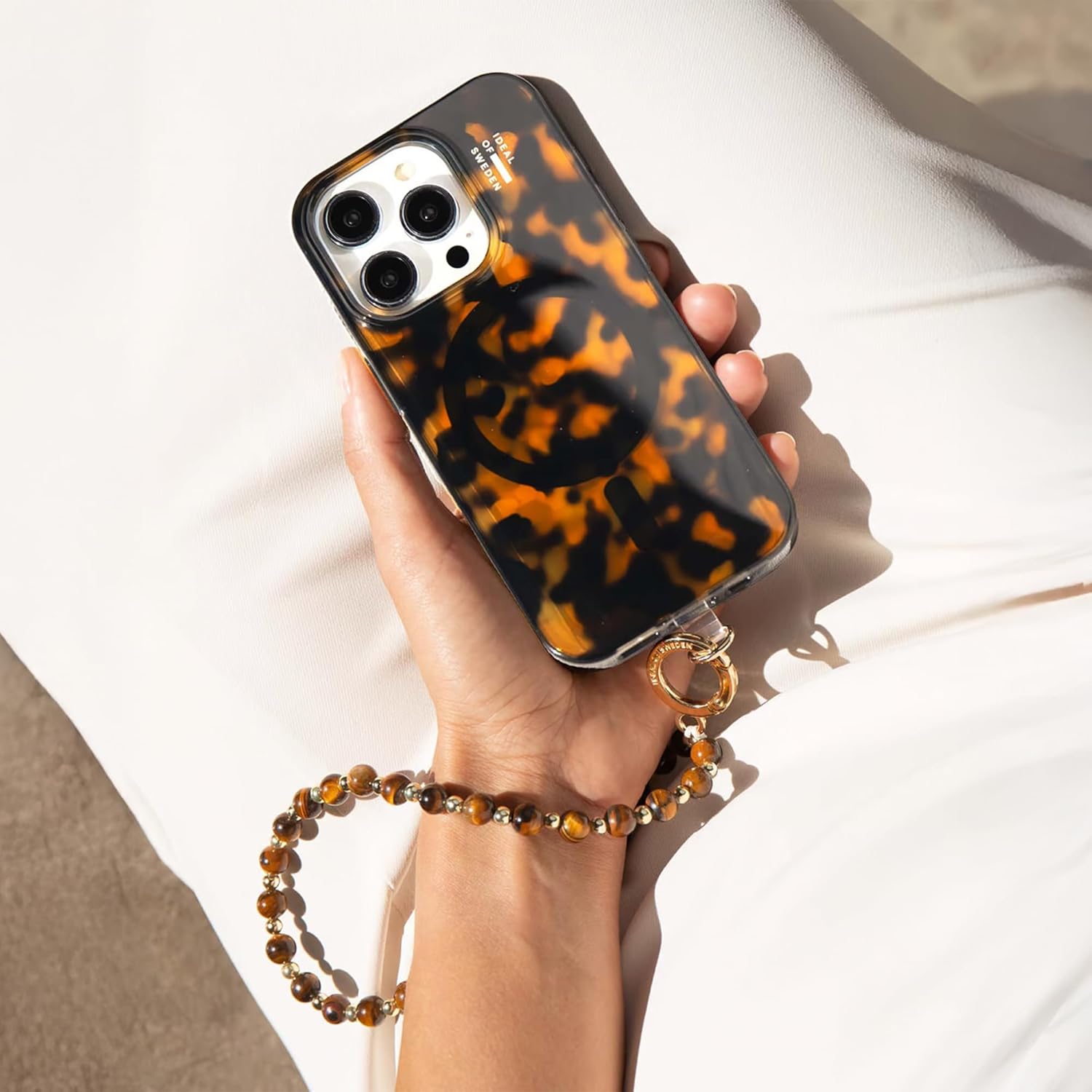 Detaily priehľadného krytu pre iPhone 15 Pro Max