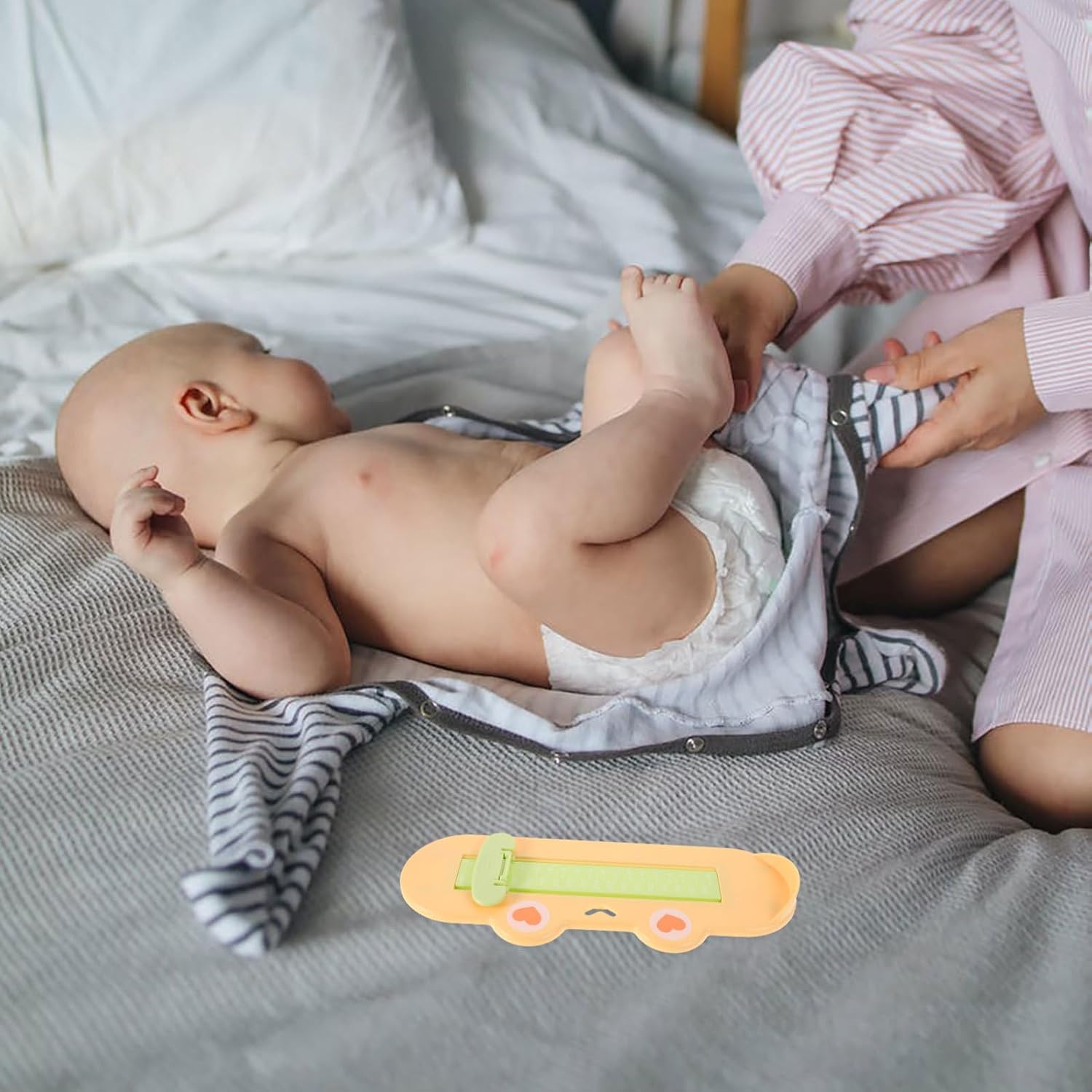 Foot Measurement Device Shoe Sizer with Frog Pattern Accurate Foot Measuring Tool for Shoe Size Guide at Home