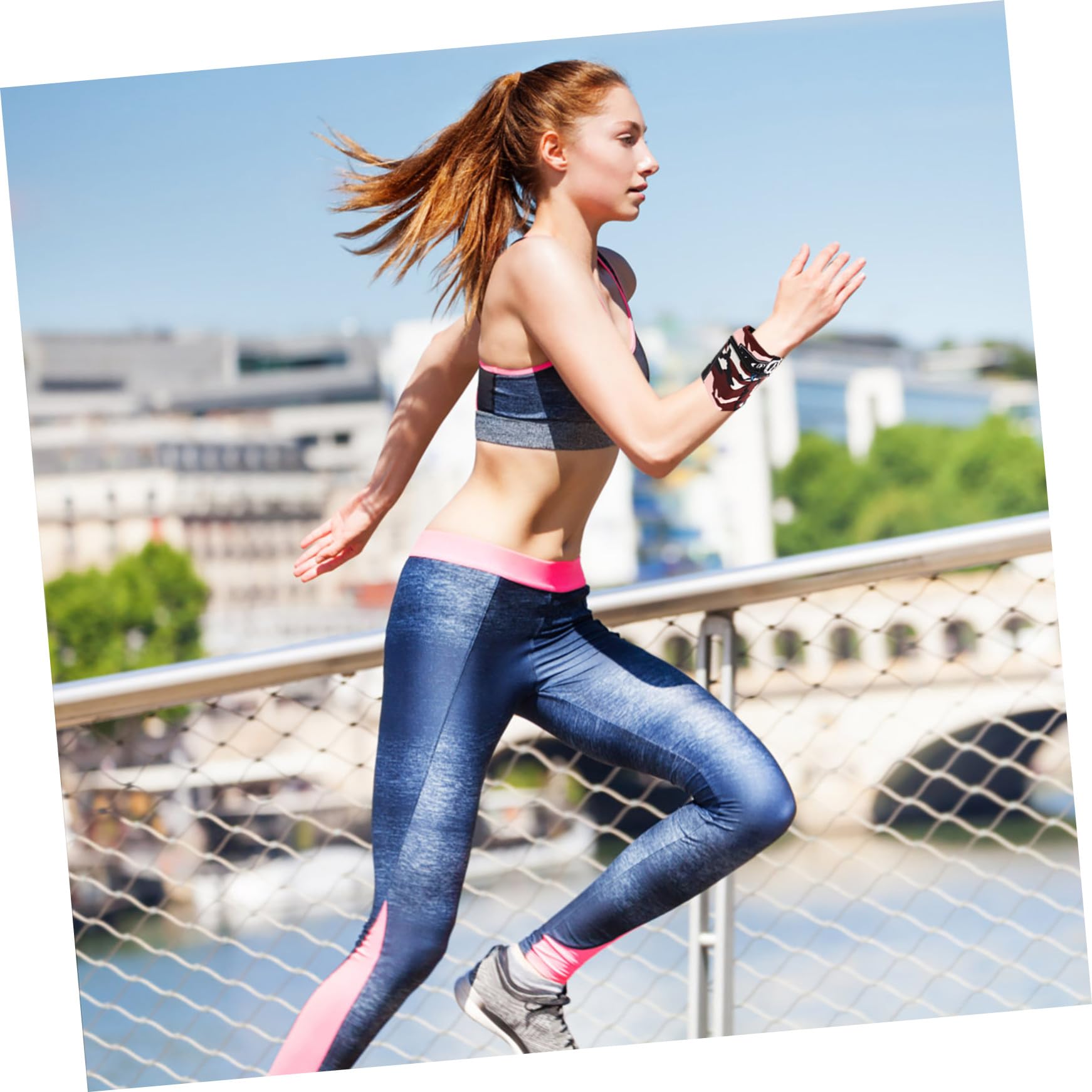 Cabilock Lot de 3 Brassards de Sport Imperméables en Polyester pour Téléphone Portable 4-65 Pouces Paquet à Bras Résistant à la Transpiration Adapté Jogging Vélo Gym et Activités en