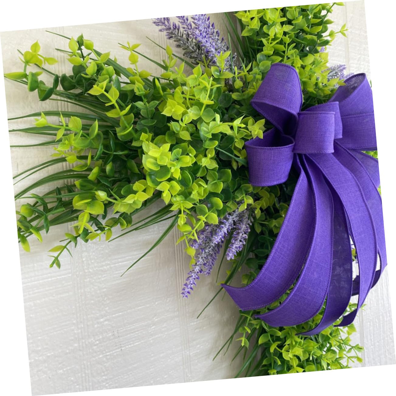 Cabilock Ghirlanda di Pasqua Forma di Croce Ghirlanda per Porta d Ingresso Esterna Decorazioni di Eucalipto e Lavanda per Porte Interne Esterne