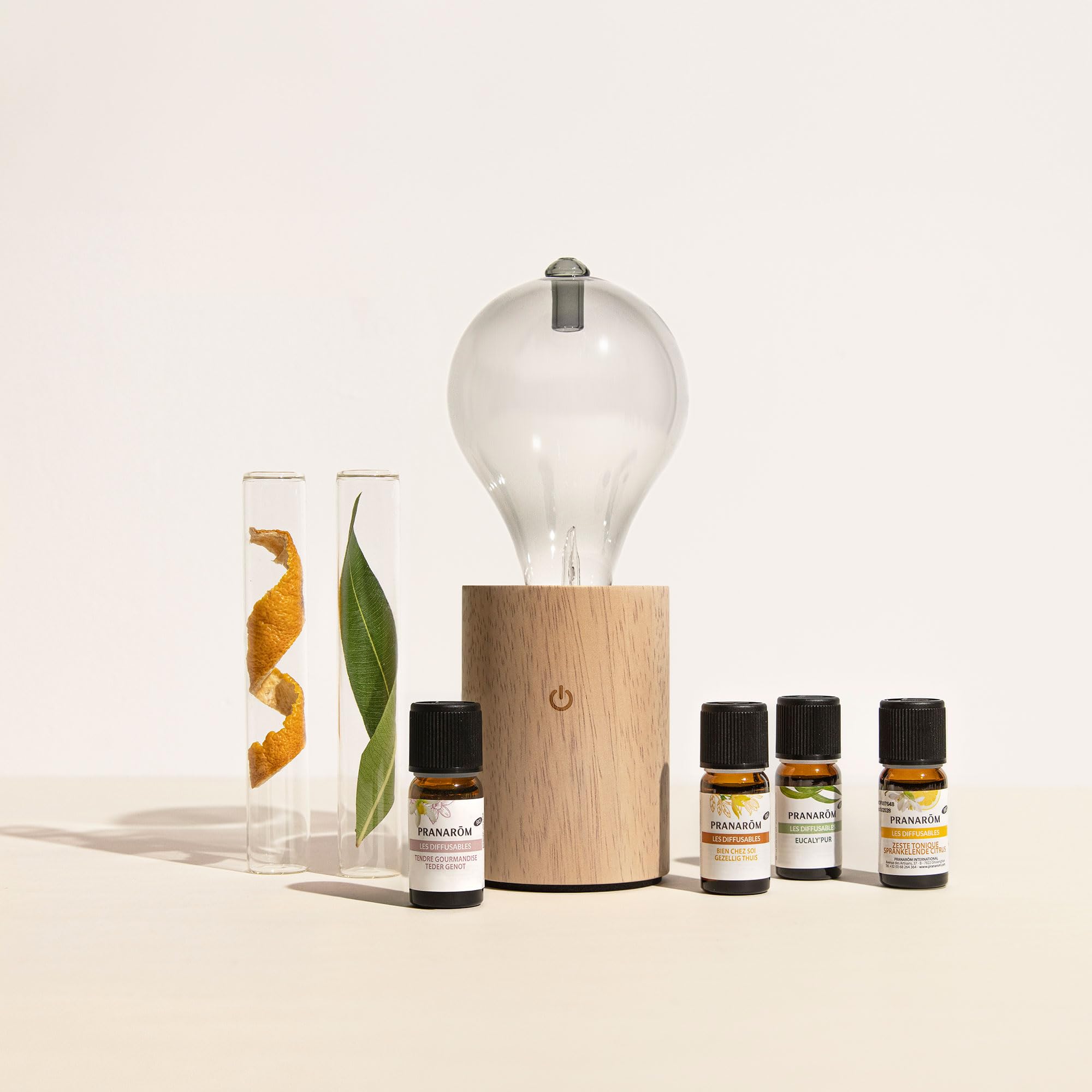 PRANAROM Difusor Edison – Difusión en Seco con Luz de Ambiente Potente | Potente difusión en seco con luz de ambiente. Crea una atmósfera aromática en cualquier estancia.