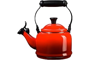 Le Creuset Demi Tea Kettle for Stovetop Perfection