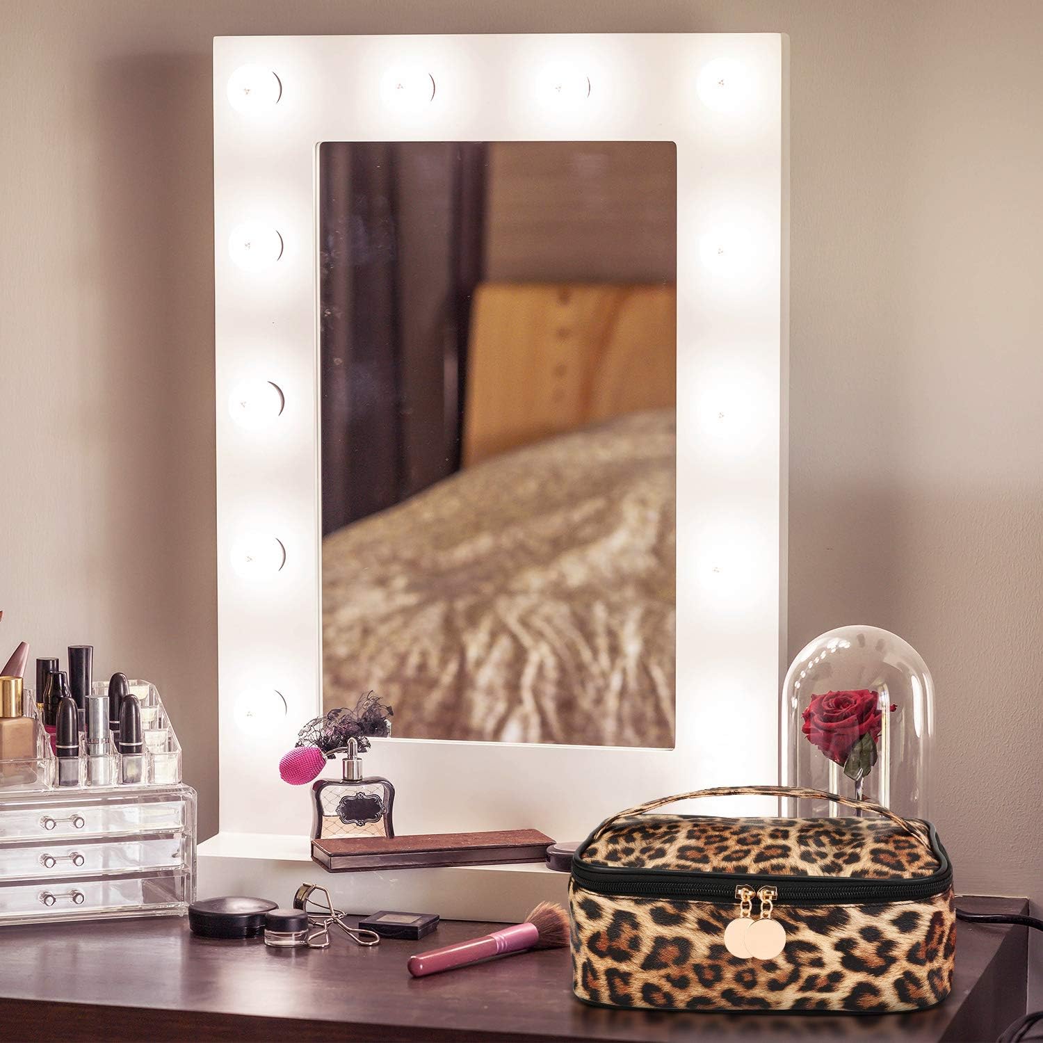 Boao 3 Pcs Leopard Print Cosmetic Bag Set Cheetah Toiletry Travel Makeup Organizer Portable Waterproof Makeup Pouch with Zipper for Women Brush Case Multifunction Purse Handbag - Image 4