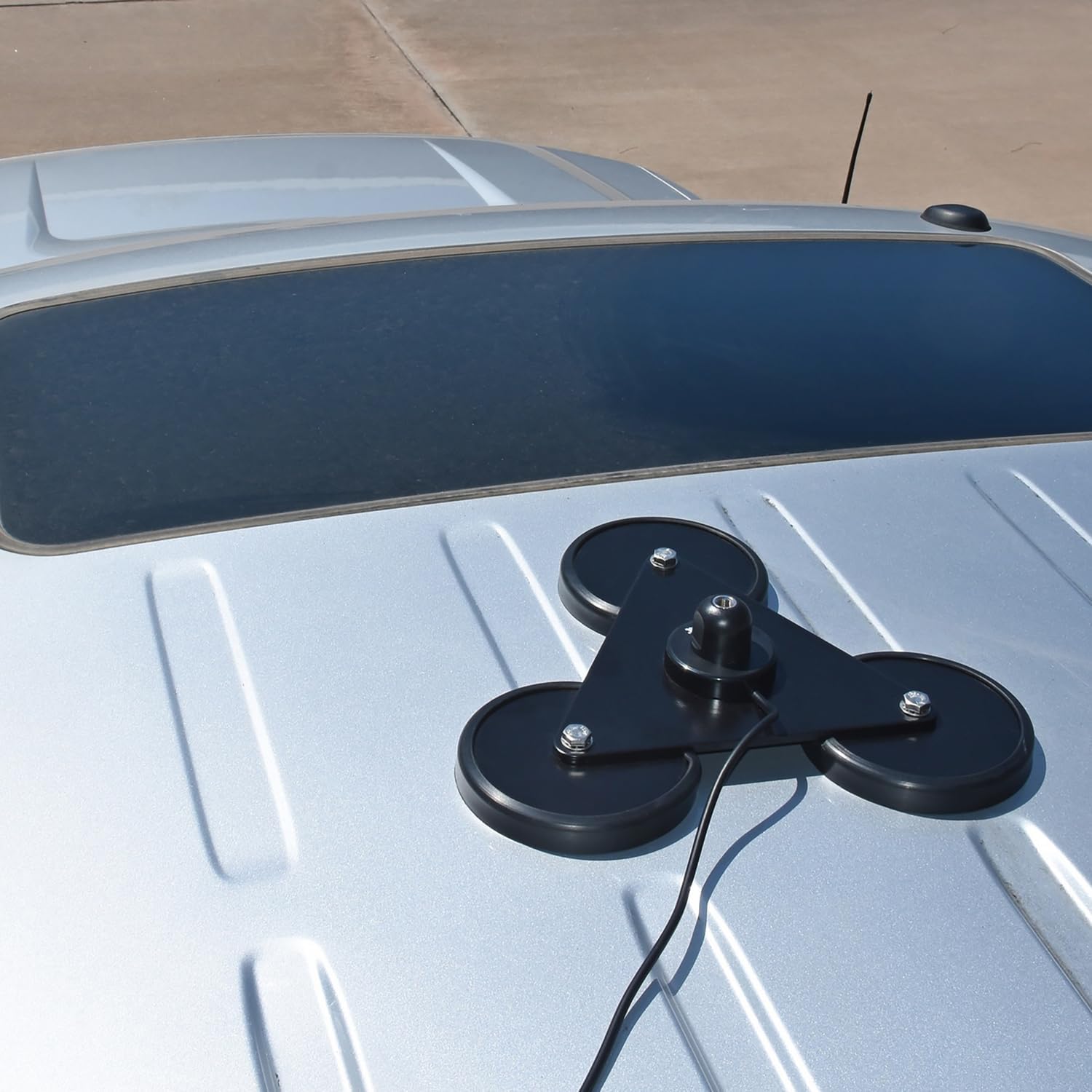Tram 269 Triple 5" Magnet CB Antenna Mount