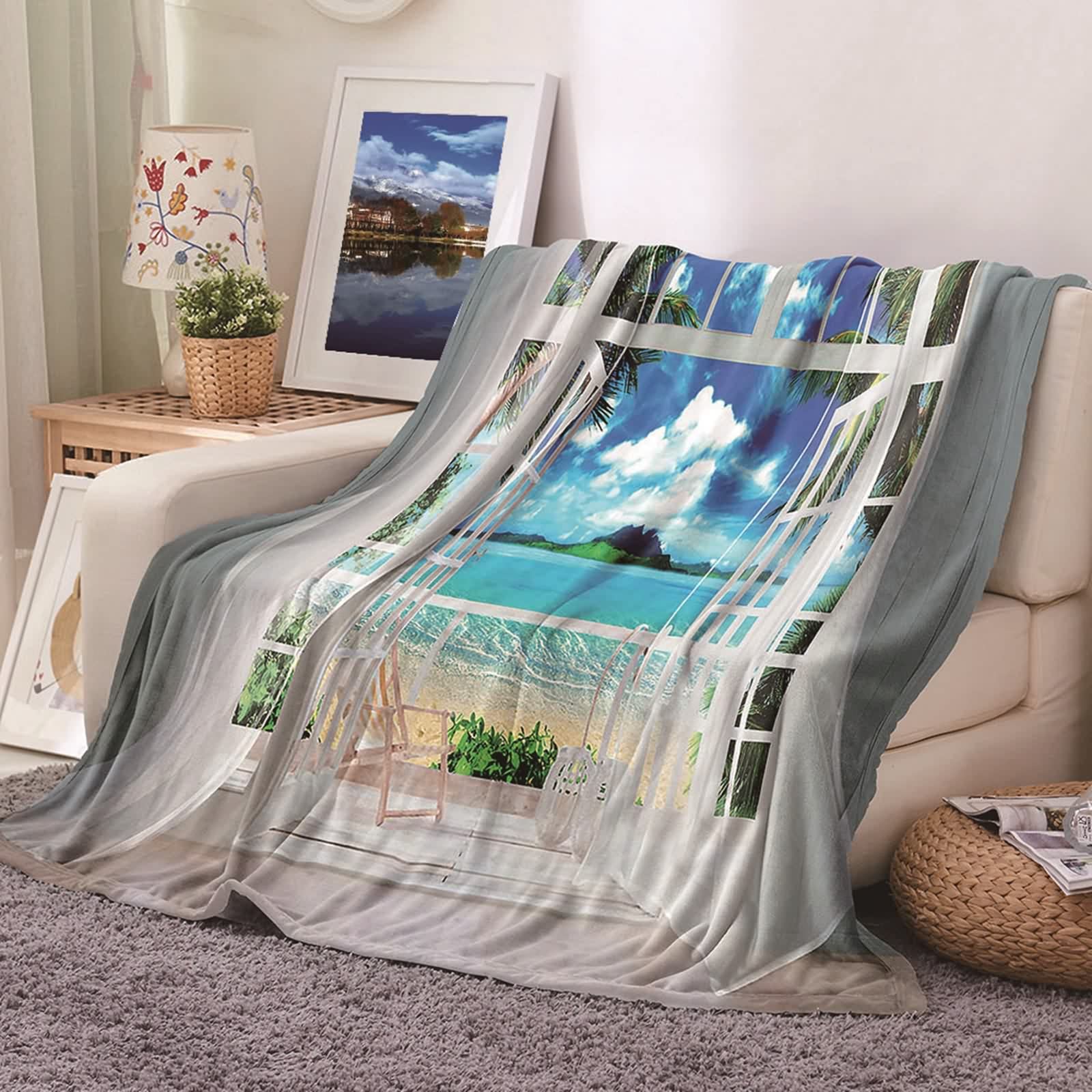 Plaid lit et canapé motif plage exotique pour réchauffer vos soirées sur le balcon