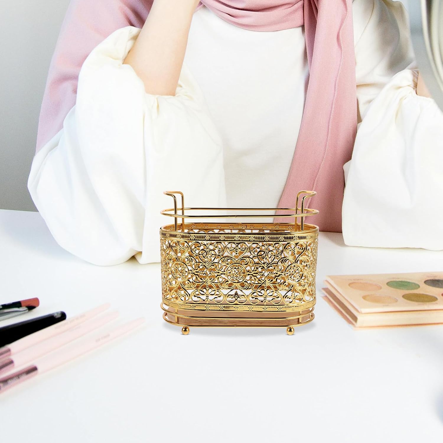 MERRYHAPY Metal Makeup Brush Holder Stand for Vanity Desk Organizer