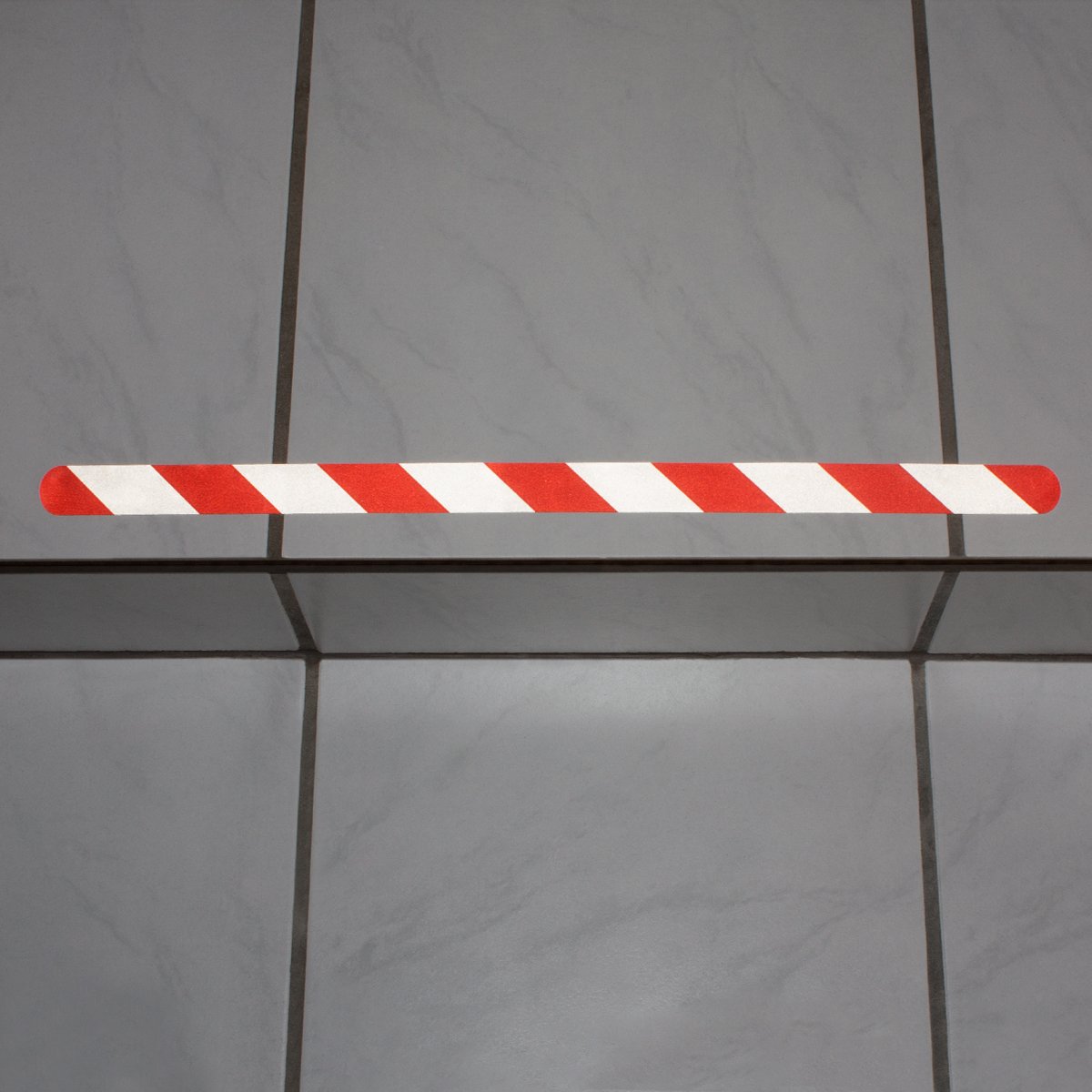 Anti-Rutsch-Streifen für Treppenstufen / 65 x 3 cm / 10 Stück/rot reflektierend/selbstklebend