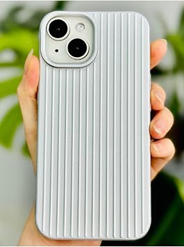 Go Aksesuar Iphone 13-14 ve 15 ile Uyumlu 3d Serrated Kabartma Parlak Silikon K l f