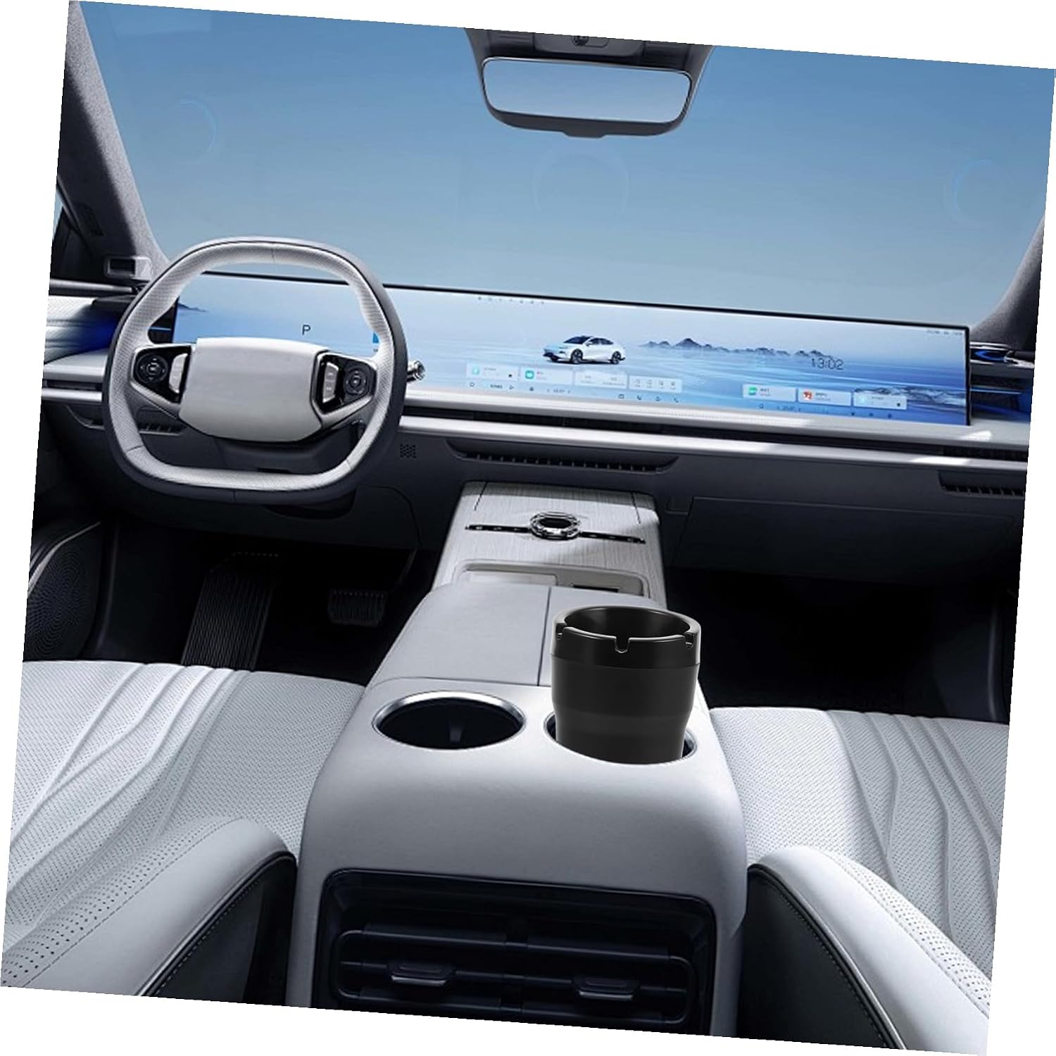Portable Car Ashtray with Lid Smokeless Self-extinguishing Compact Cup Holder for Vehicle Office Home and Easy to Clean Car Accessories