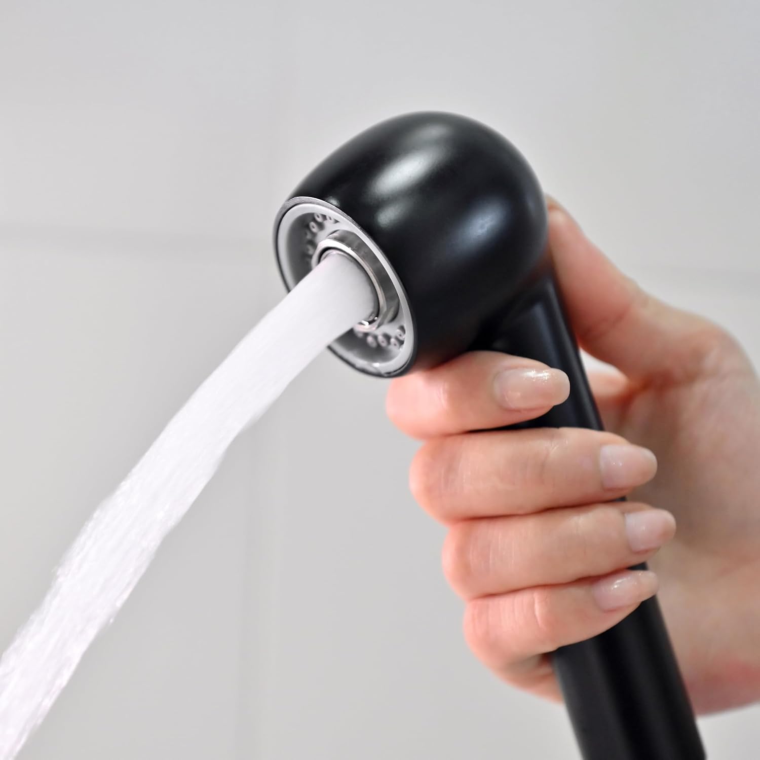 Kitchen Faucet Sprayer Head Replacement: Pull-Out Spray Head Replacement Part for Kitchen Bathroom Pull-Down Sink Faucet G1/2 Straight Connection, Black