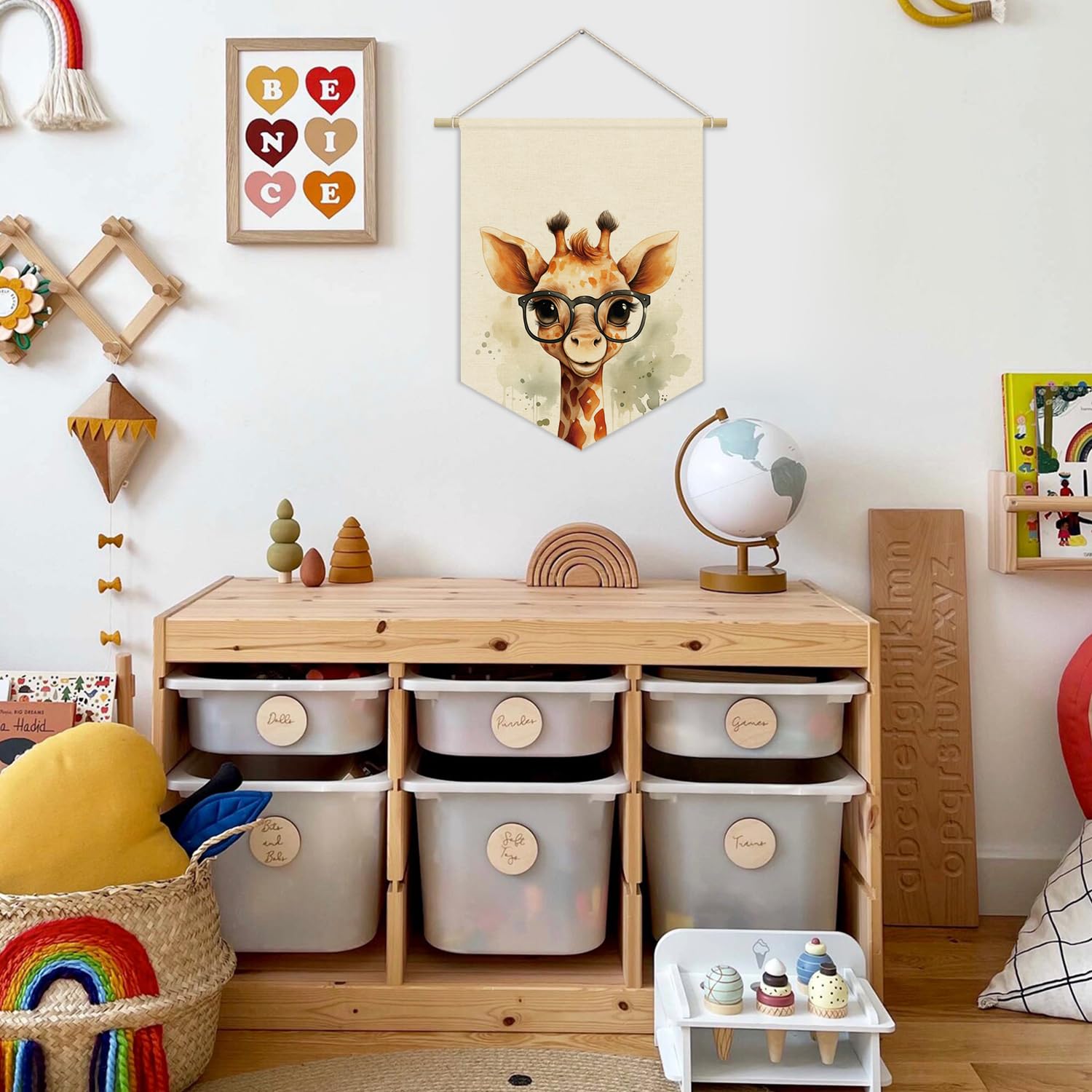 XYDEG Woodland Nursery Decor, Giraffe Animal Linen Canvas Banner, Giraffe Safari Nursery Wall Hanging Pennant Flag Banner for Kids Toddler Room Bedroom Playroom Decor, 15x11in