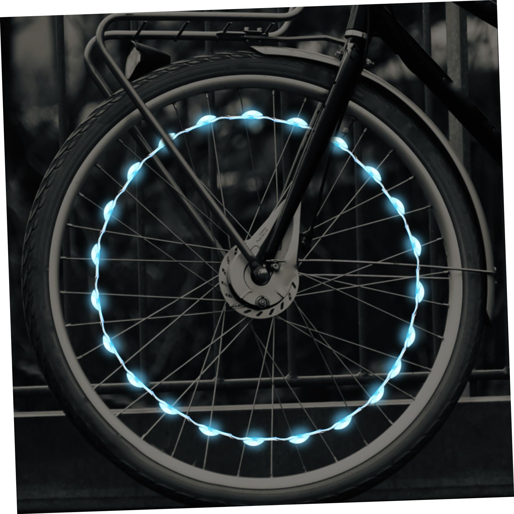 Kisangel lumière de Pneu Signal dirigé Scooter Cycle Rechargeable lumière LED Feux LED Lumière Clignotante Les vélos parlaient de lumière a parlé de lumière Abdos Black