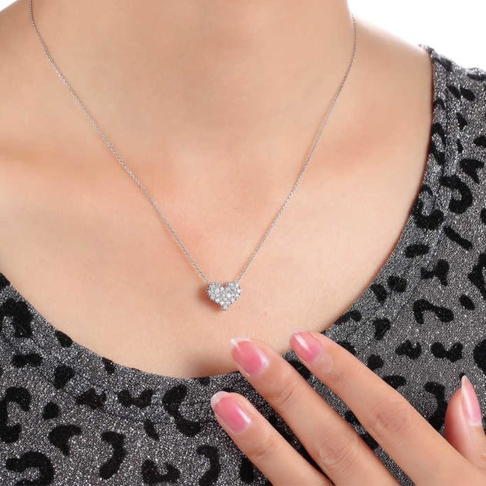 Collar de cadena de eslabones para mujer, collar con colgante de corazón de lujo con diamante redondo de 9 quilates, 14 quilates y 18 quilates de oro blanco