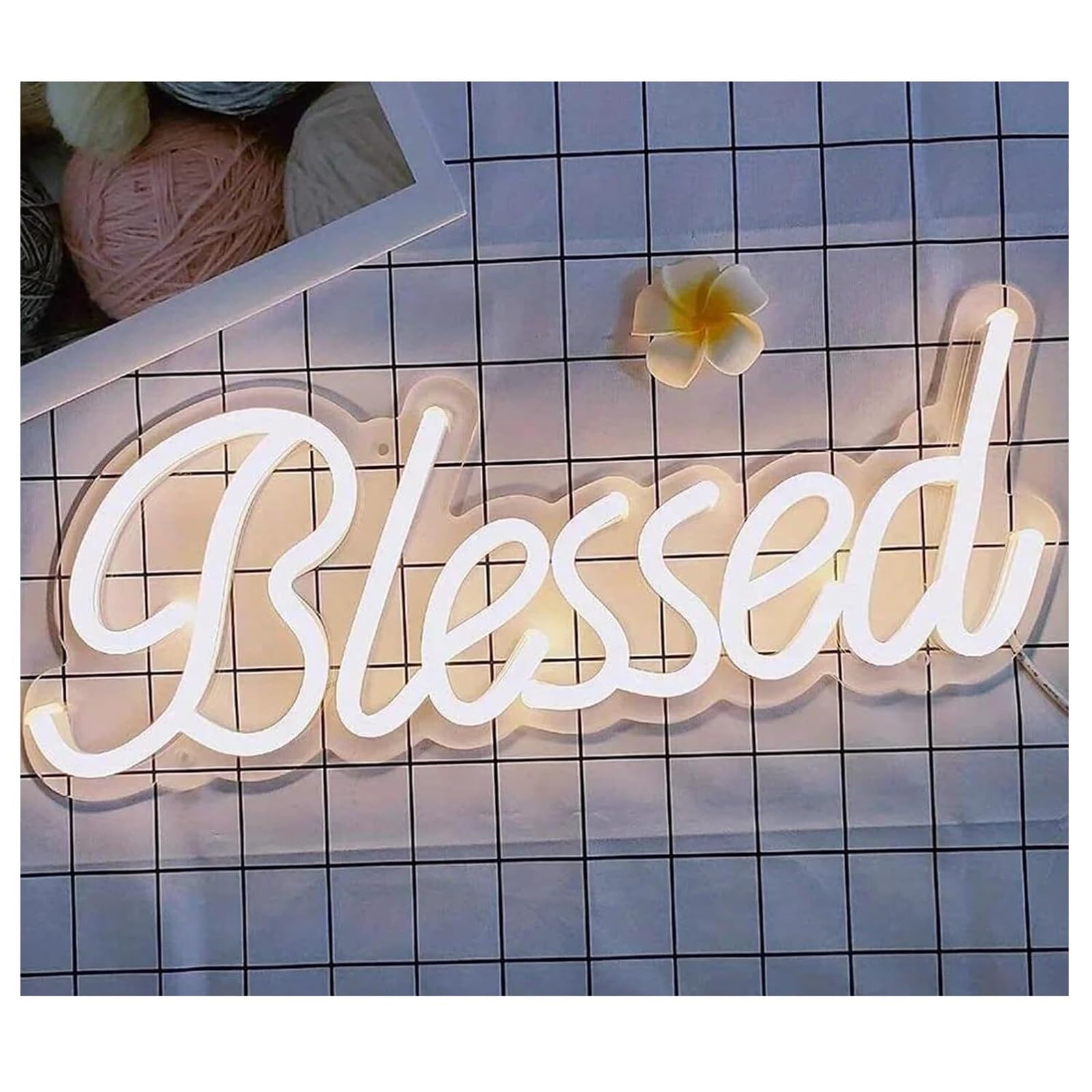 Lampada al per neon con scritta "Blessed" dall'atmosfera rilassante, alimentata da,luce per decorazioni murali