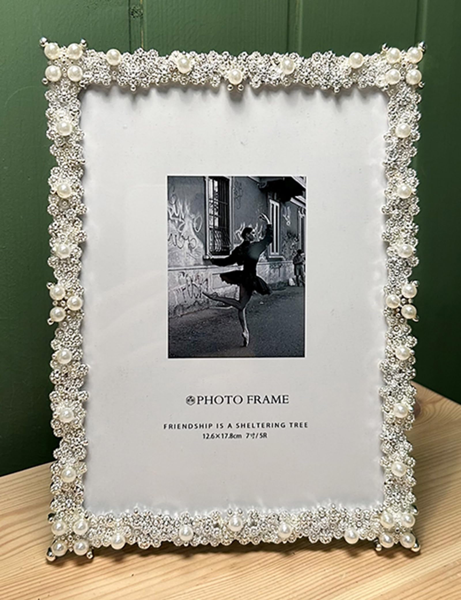 JIANCHEN Wedding Picture Frame With Pearl Decor, With High Definition Glass, Horizontal And Vertical Decor Tabletop Or Wall Mounting Display For Bedroom,4×6