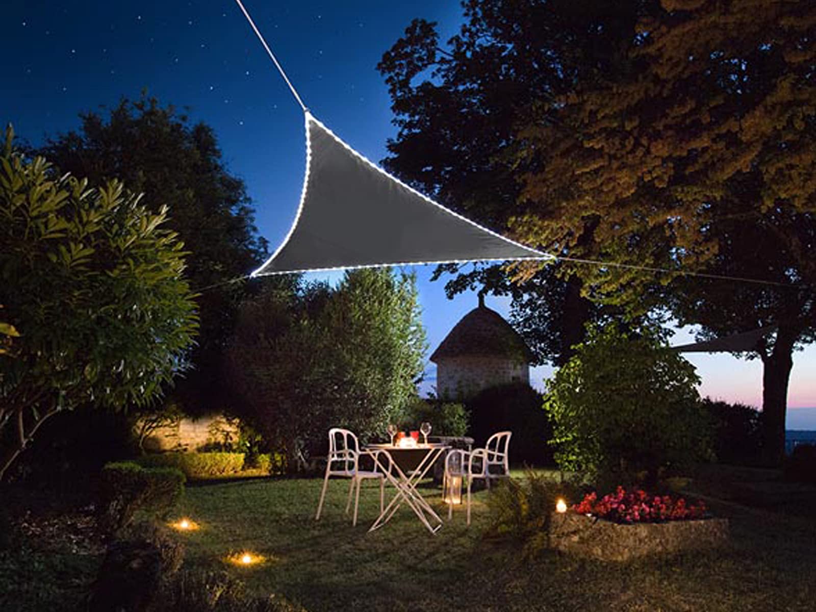 Solar Anthrazit dźwiękowy z 107 diodami LED, 360 x 360 x 360 cm, wodoszczelny, ze zbiornikiem Ösen