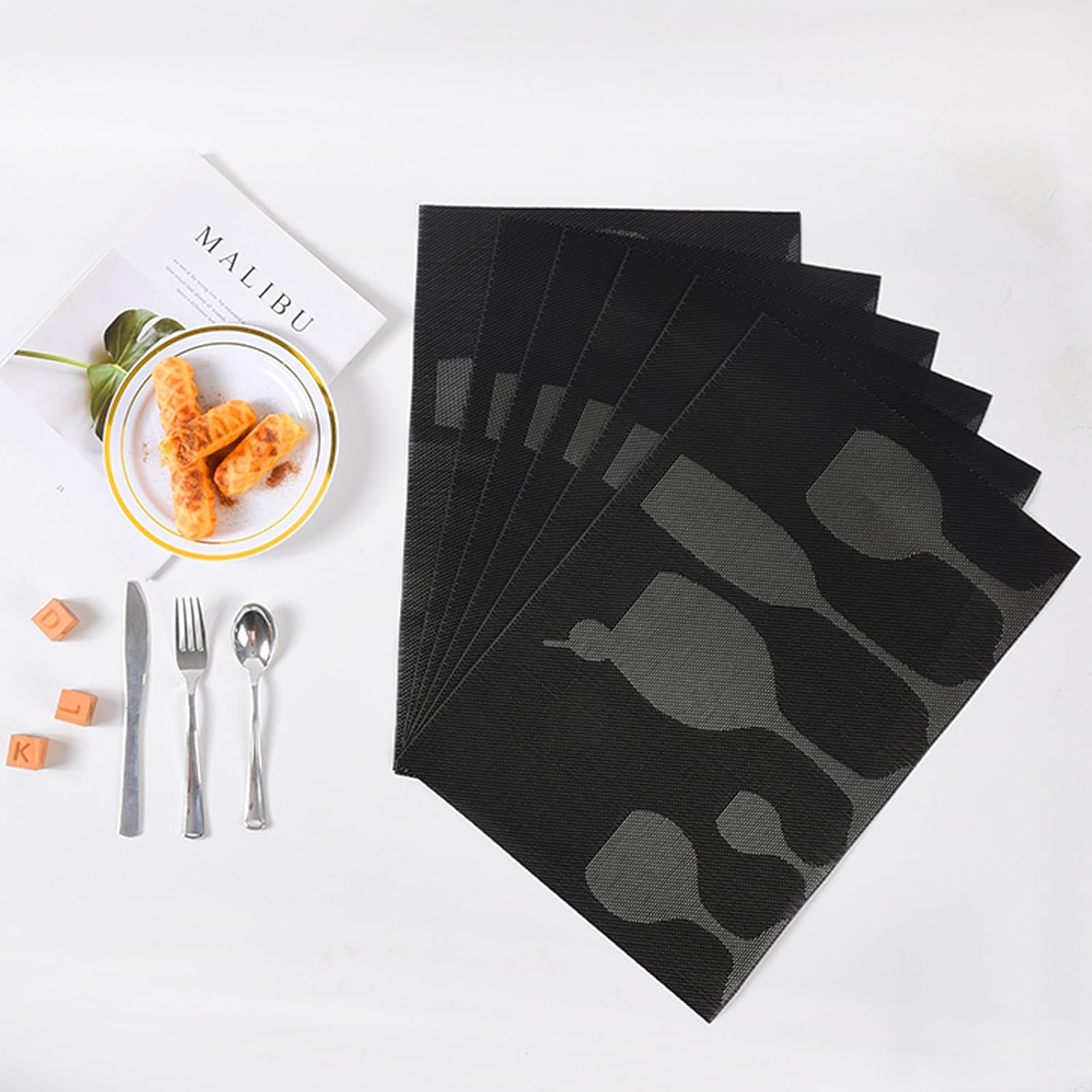 AZONEZ Table Mats Set of 6 Heat Resistant Place Mats for Table, Woven