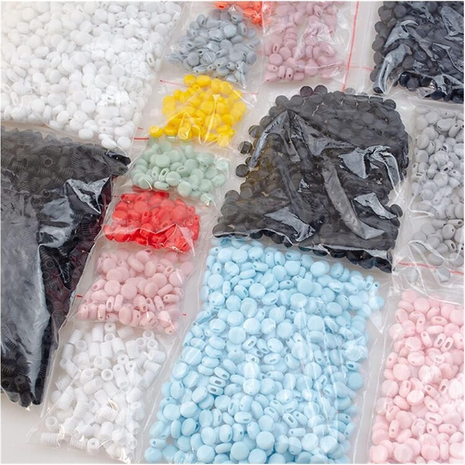 Spring Locks Clasp，Rope Lock Cord Locks,Toggles 100pcs 10mm Flat Adjustment Buckle Beads Silica Gel Bottons for Mask Elastic Cord Stopper Rope Lock DIY Strap Cord End(Black)