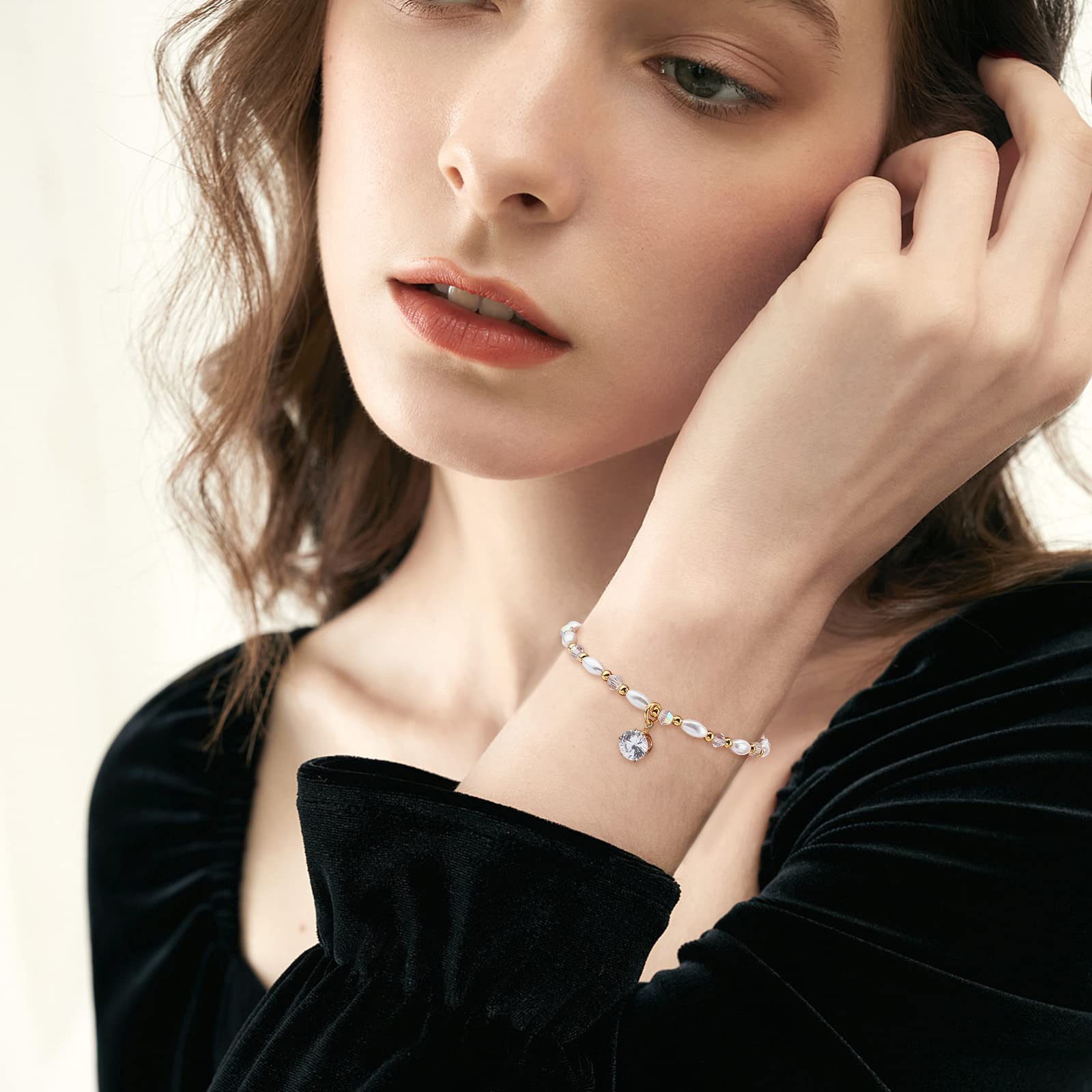 Crea Gioielli Unici! 100 Ciondoli In Conchiglia D'Acqua Dolce - 10 Forme Diverse (Fiore, Cuore, Luna, Stella) Per Bracciali E Collane Fai Da Te