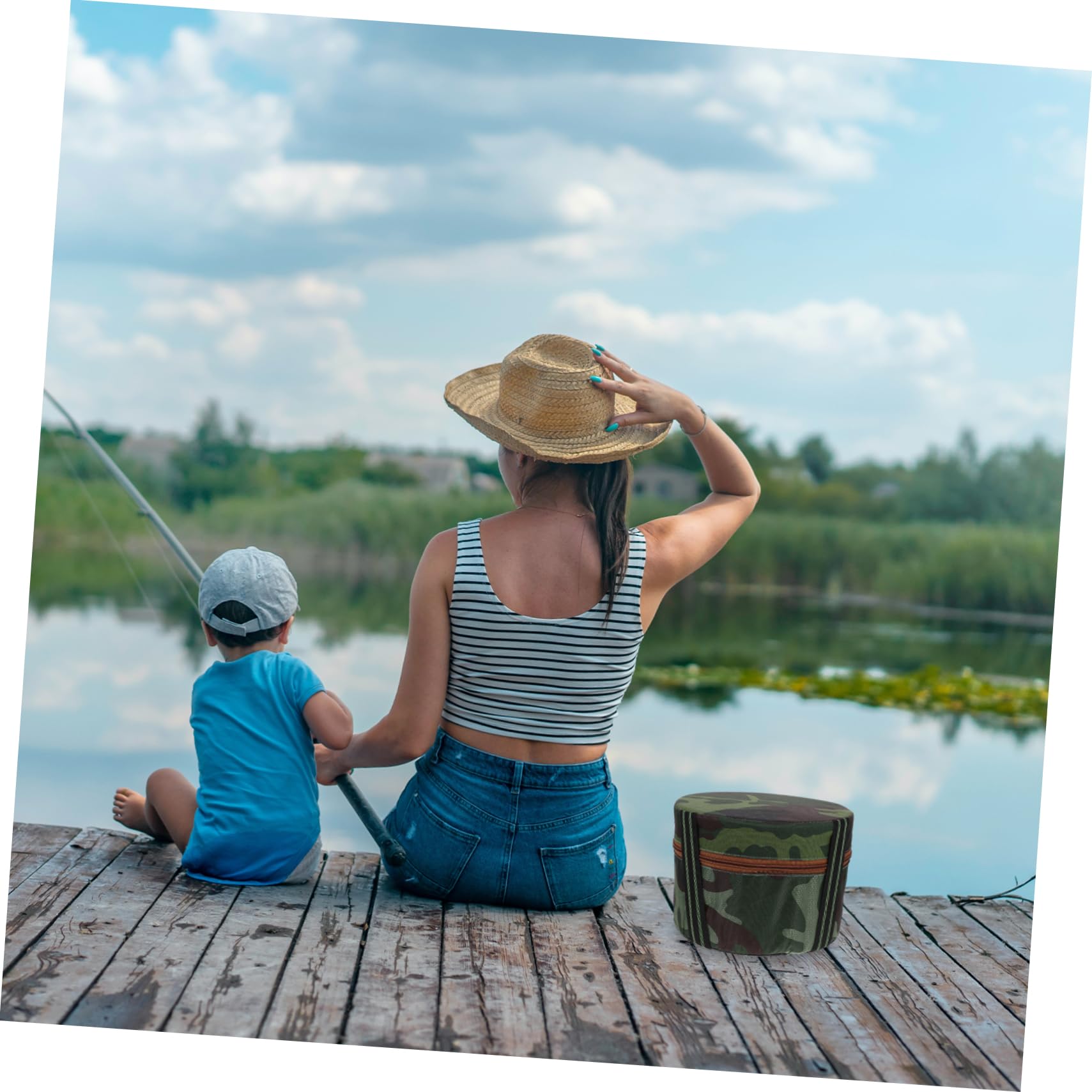 KONTONTY Outdoor Gardening Stool Lightweight Portable Stool for Camping Fishing and Gardening Durable High Easy to Carry Seat for Adults