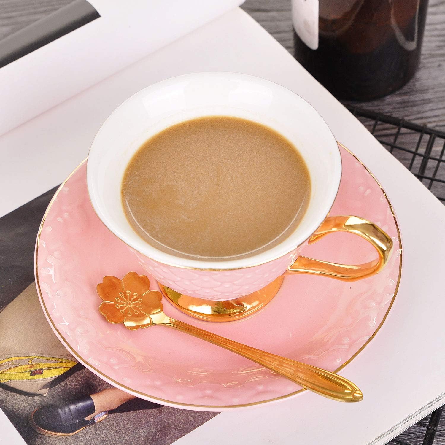 VanEnjoy Pink Vintage 8 Ounces Porcelain Coffee Cup,Tea Cup and Saucer Set and Saucer with Decorative Scale Pattern, Vintage - Image 4