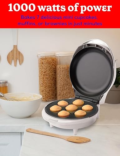 Miniatura 2 de Betty Crocker Fábrica de mini cupcakes, con superficie antiadherente, mini máquina de magdalenas con mango de tacto fresco y hace 7 deliciosos