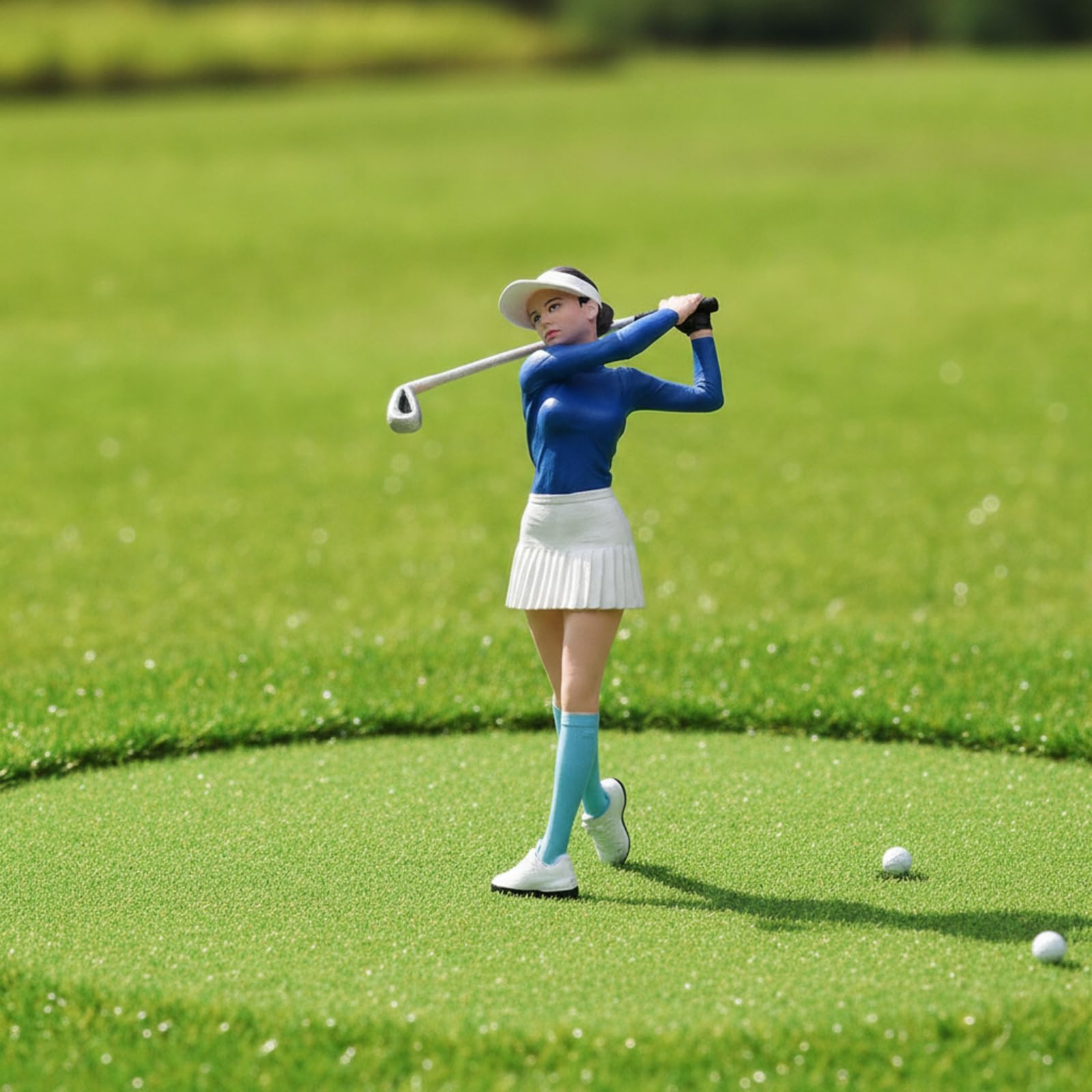 Almencla Figura Resina Pintada a Mano Golfista en Swing Tallada Miniatura Coleccionable Golfista a Escala 1/24 Tallado Figura Golfista Golf