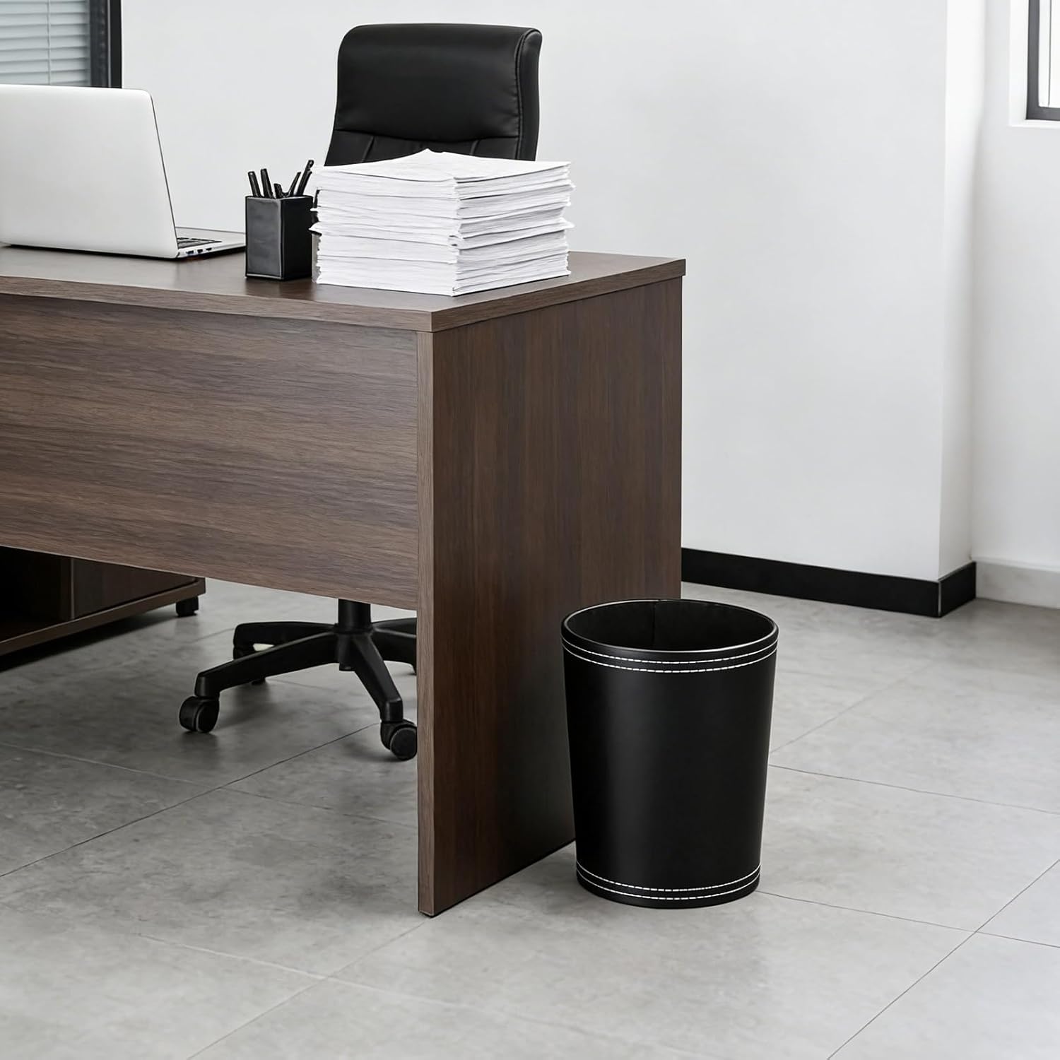 PU Leather Trash Can,Round 2.6-Gallon Wastebasket,Decorative Small Stylish Garbage Can for Home Bedroom & Office,Space-Saving Waste Bin Under Desk (Black)