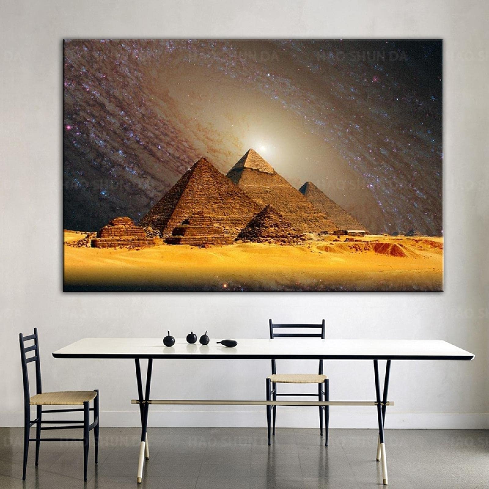 ピアミッド絵画　フレーム付き Amazon｜エジプトのピラミッドの写真「宇宙の星のピラミッド」-帆布の