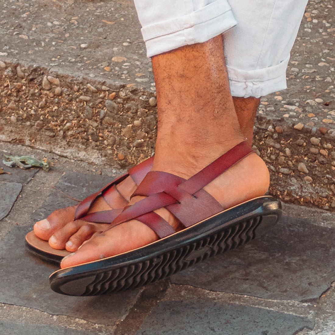 Harssidanzar Sandalias para hombre,verano cómodas ajustables con correa en el tobillo sandalias planas para hombre KM218EU