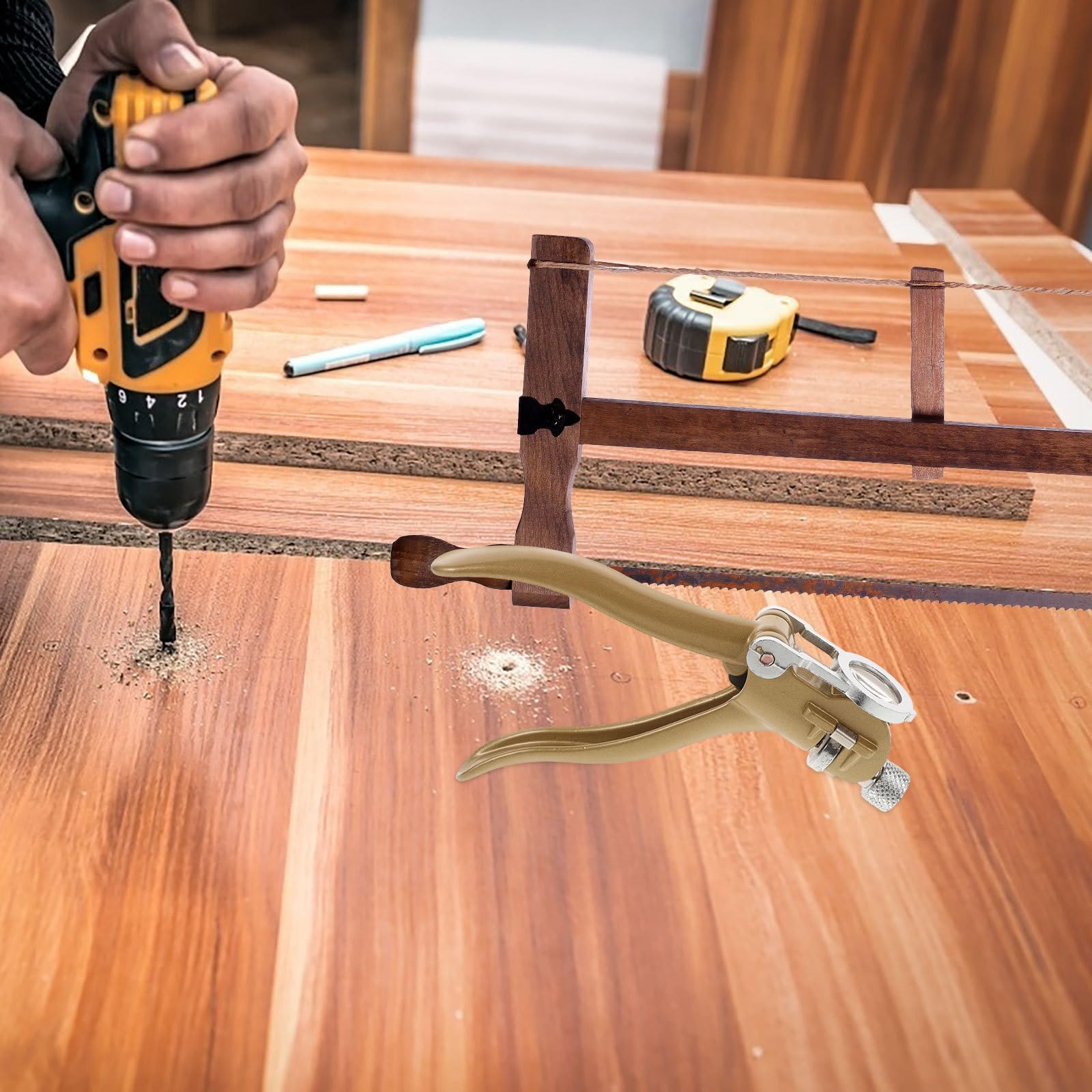POPETPOP Pince de Réparation de Scie à Bois avec Loupe Intégrée, Outil de Réglage Précis pour Écartement des Dents, Accessoire de Bricolage Solide pour Menuiserie et Travail Manuel