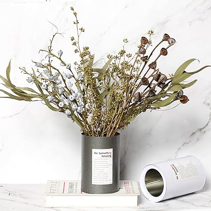 Amazon Co Jp ドライフラワー 花束 ユーカリの葉と干し果物ユーカリの家の装飾には ドライフラワーの木の枝を飾った生け花diyユーカリのジャイロの実があります 1本 ギフト 枯れない花 造花 誕生日プレゼント 記念日 ユーカリのコマの実を束ねる ホーム キッチン