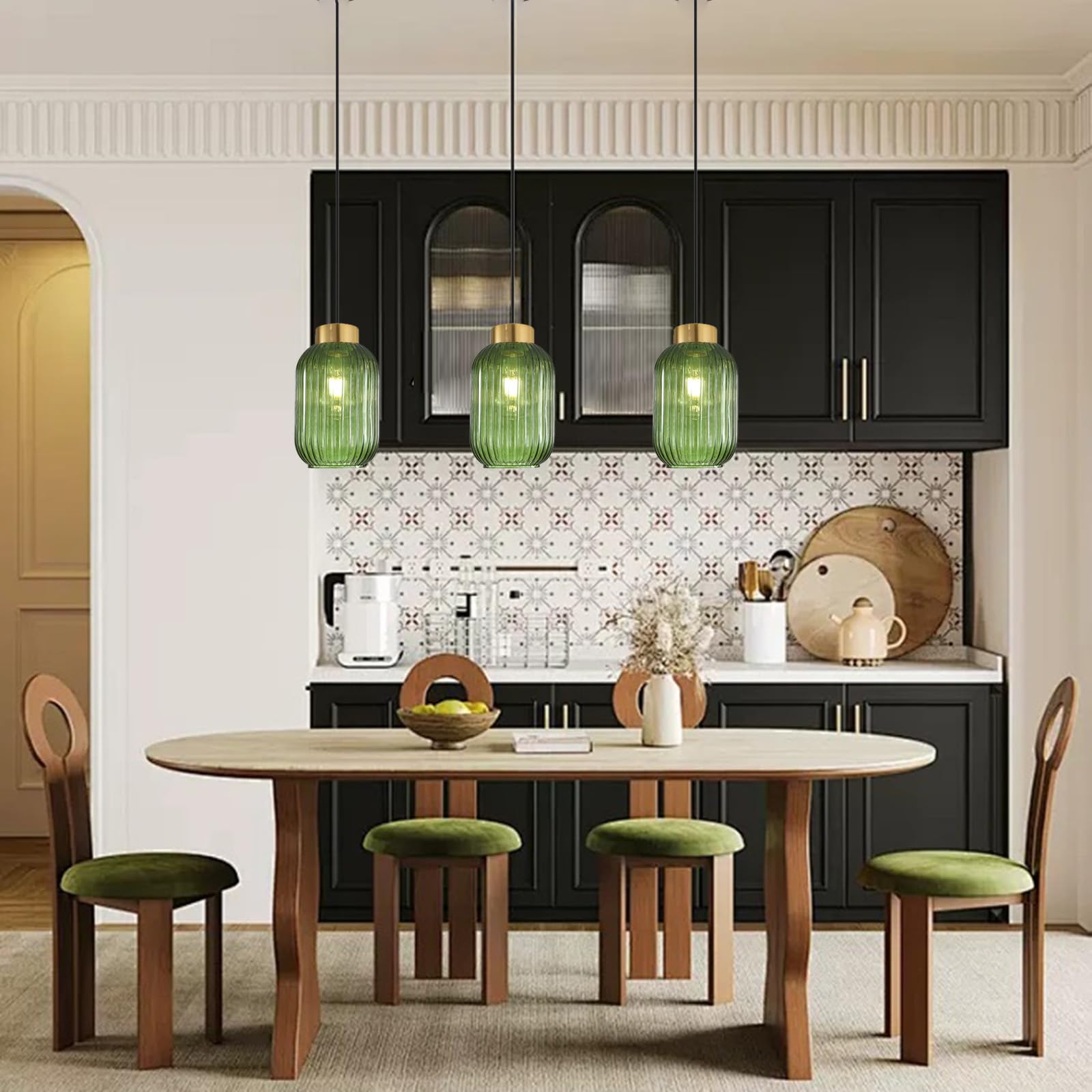 Lámpara Colgante Moderna de Vidrio Estriado con Acabado Dorado y Cable Negro, Lámparas Colgantes Elegantes para Comedor, Dormitorio o Cocina, Iluminación de Techo Estilosa (Verde, 14cm)