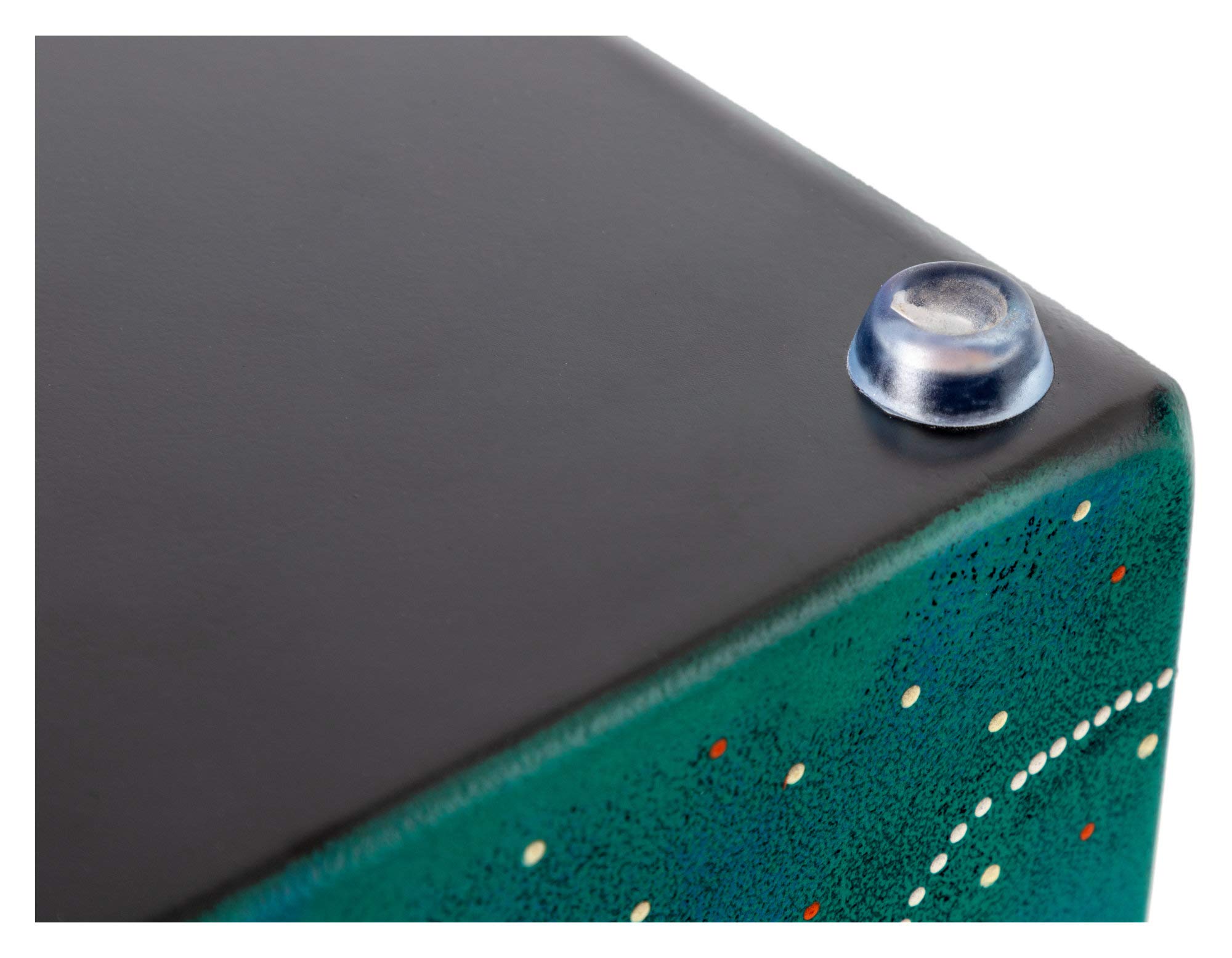 XDrum Design Series Cajon “Turtle” - Cajon da designer dipinta a mano con tartarughe in Dot Art - Porta bassi integrato - Corpo in HPL (High Pressure Laminate) - Snare fissa installata