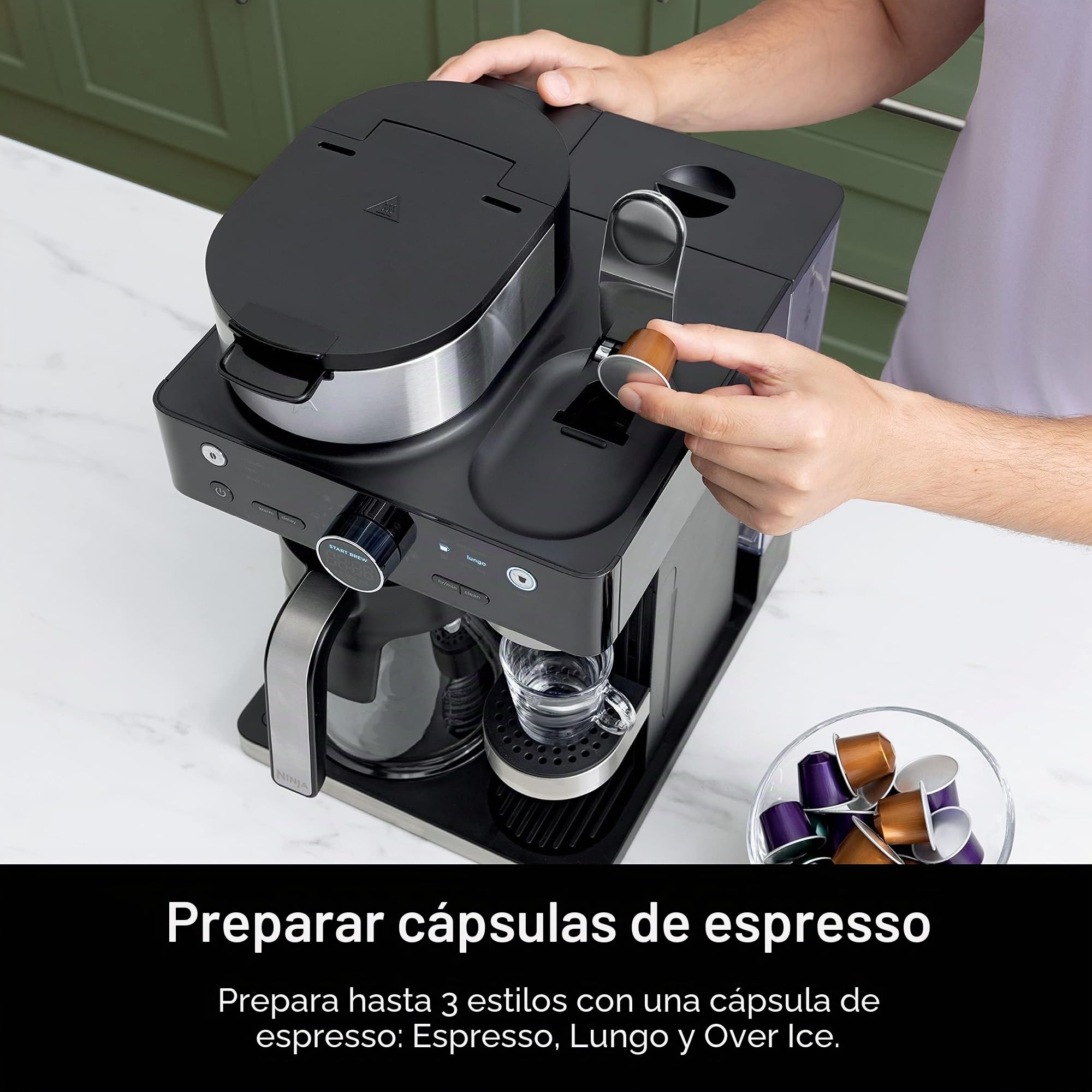 Ninja CFN601 Espresso & Coffee Barista System, 3 estilos de preparación de espresso, compatible con café de una sola porción y cápsulas Nespresso, jarra de 12 tazas, espumador integrado, máquina de