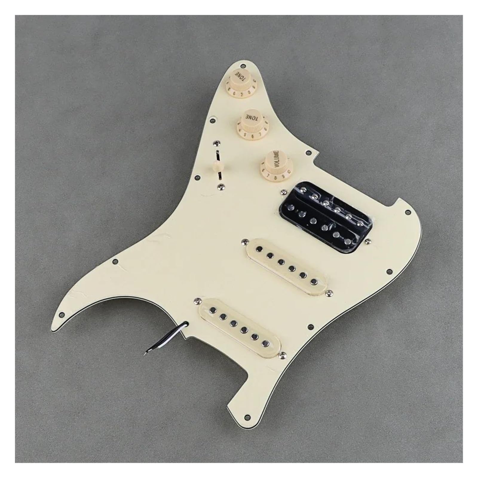 Amazon | エレキギターのピックガードピックアップ クリーム色 SSH