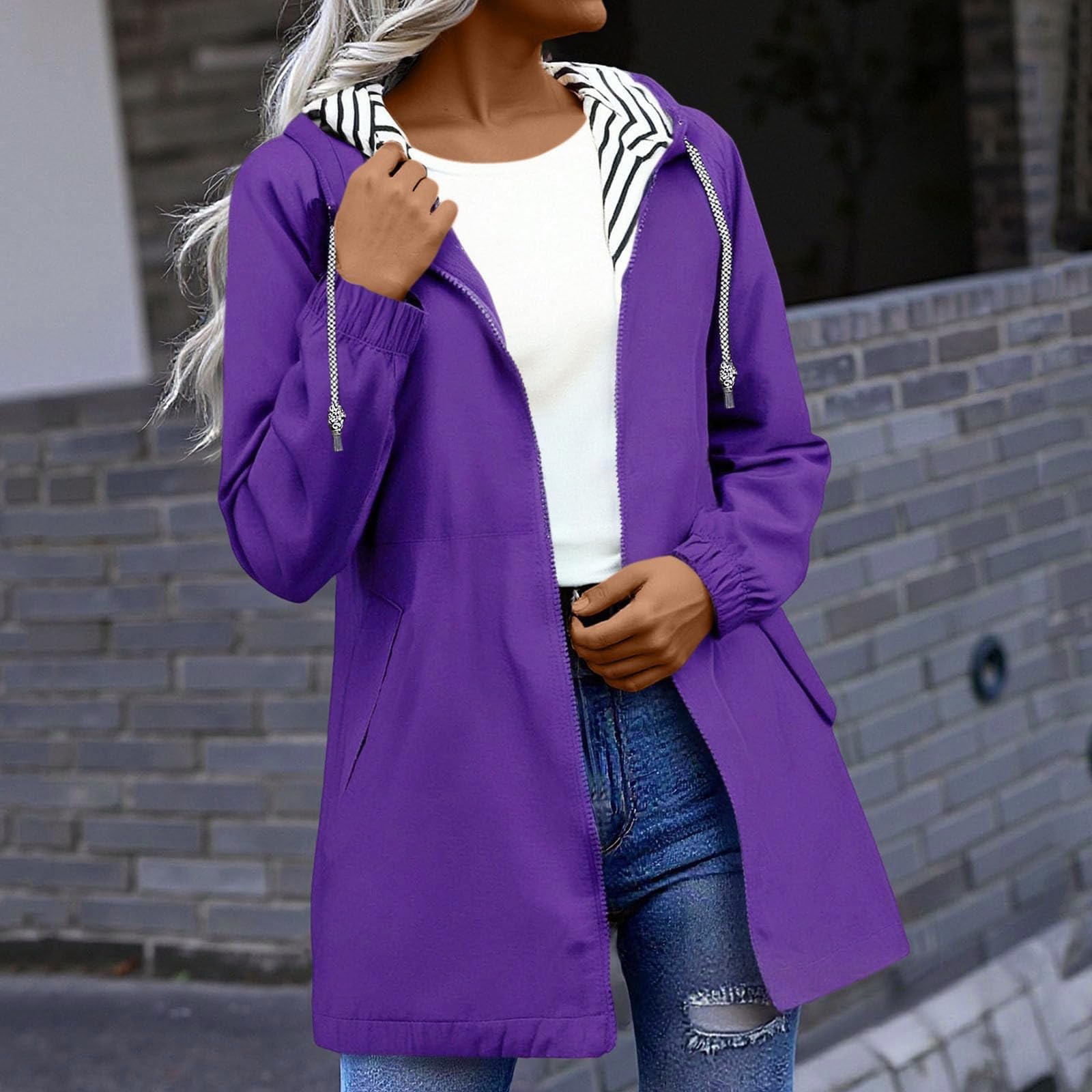 Générique Manteau de Pluie Femme, Veste Imperméable Femme Mi Saison - Coupe Vent Impermeable Respirant et à Capuche Léger pour la Ville Randonnée et Activités Extérieures
